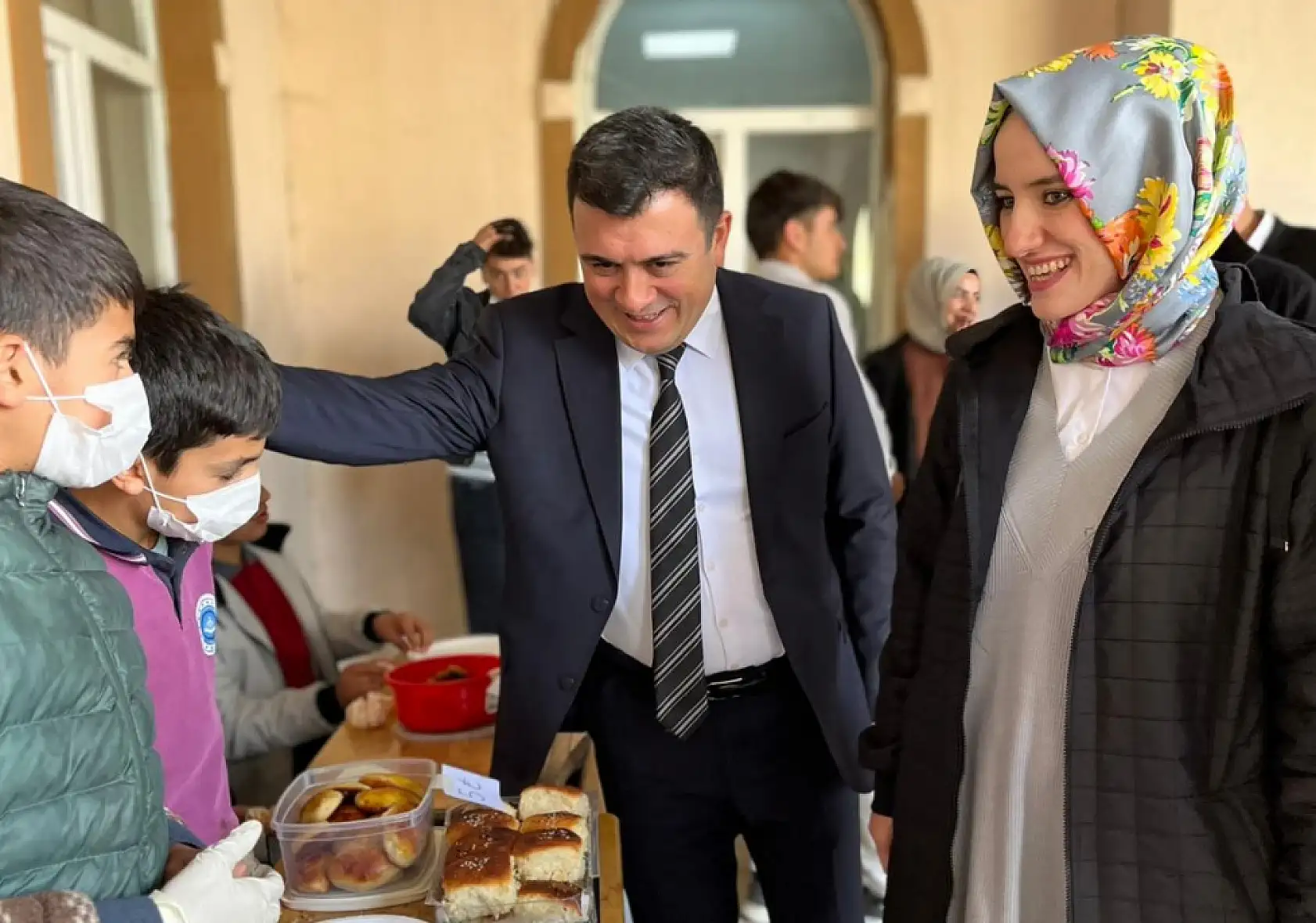 Gazze'ye yardım için Patnos'ta kermes düzenlendi