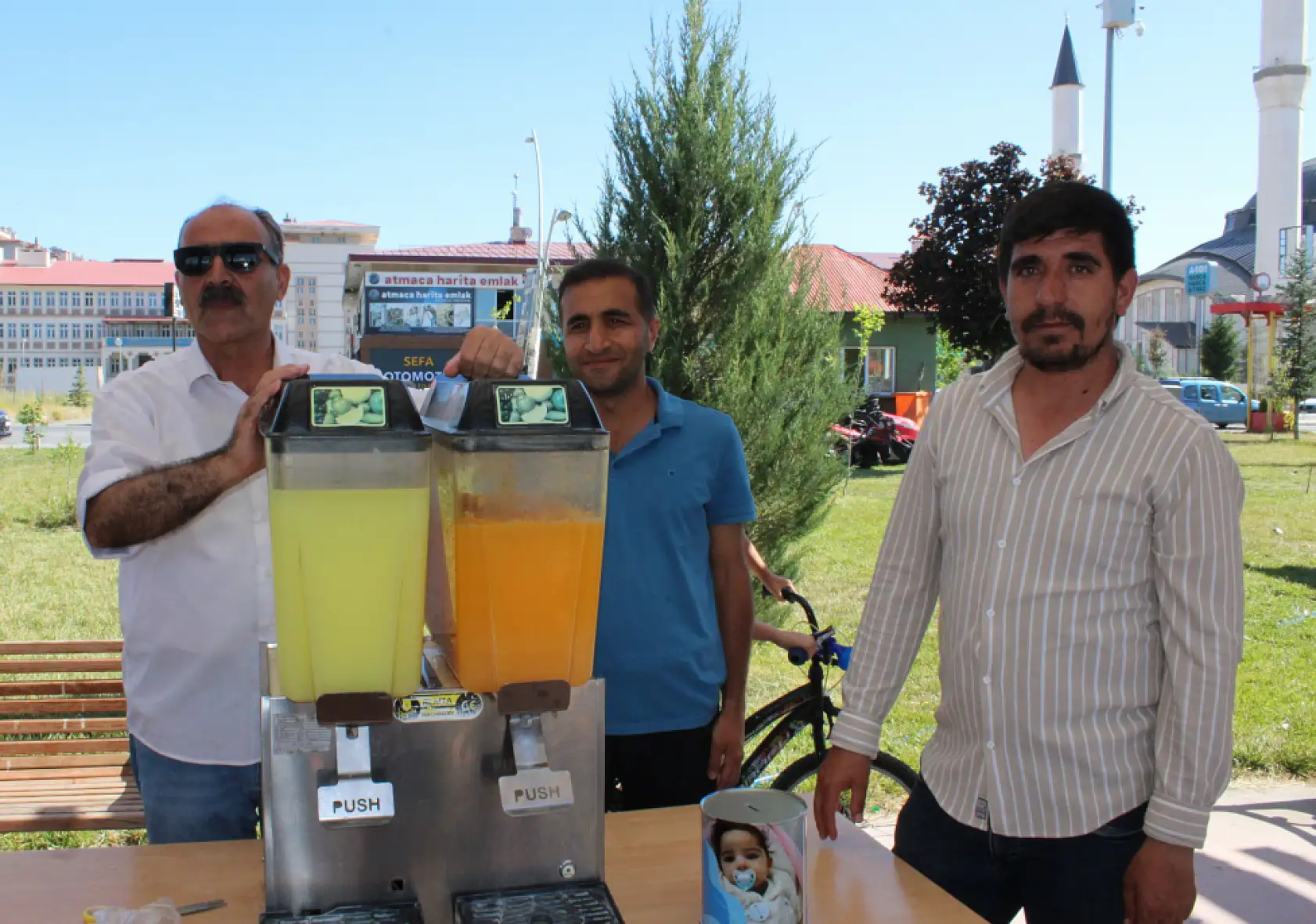 Yeşilay'dan farkındalık desteği: Bağımlılıkla mücadele mesajı kermeste verildi