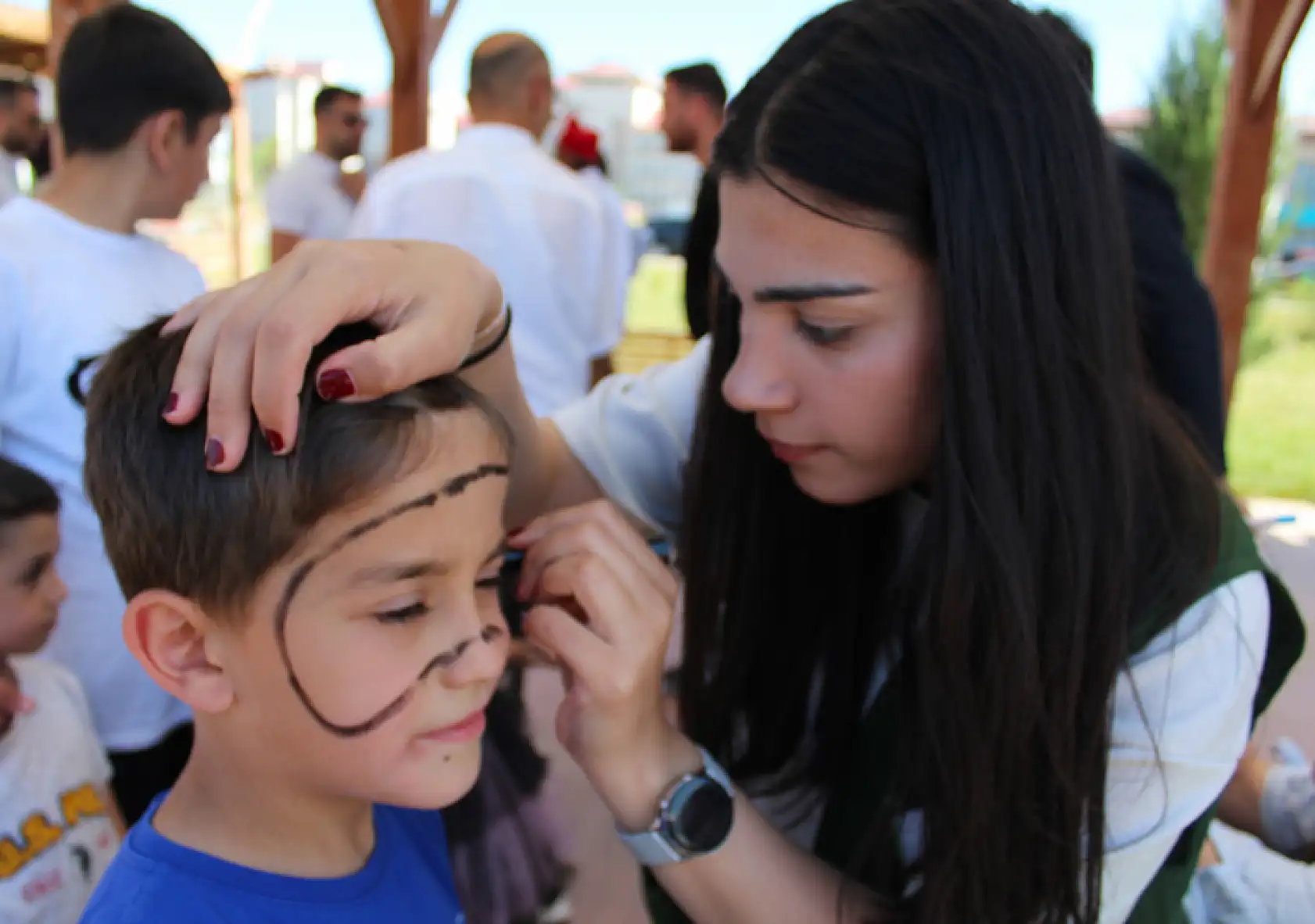 Yeşilay'dan farkındalık desteği: Bağımlılıkla mücadele mesajı kermeste verildi