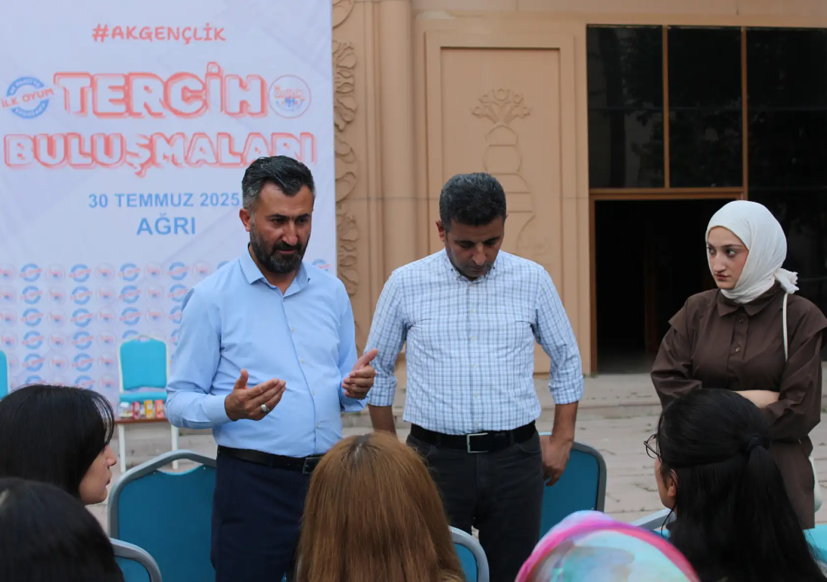 Ağrı'da tercih buluşmaları gençlerin meslek seçimlerine ışık tuttu