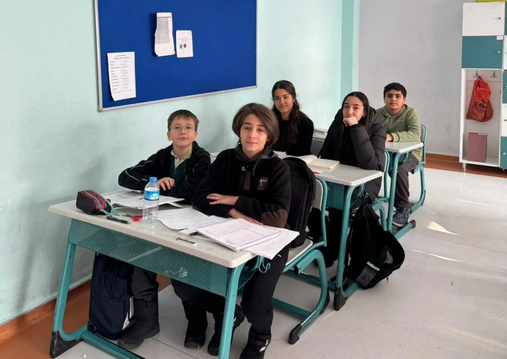 Ağrı'da kar tatilinin ardından okullarda yeni yılın ilk dersi işlendi