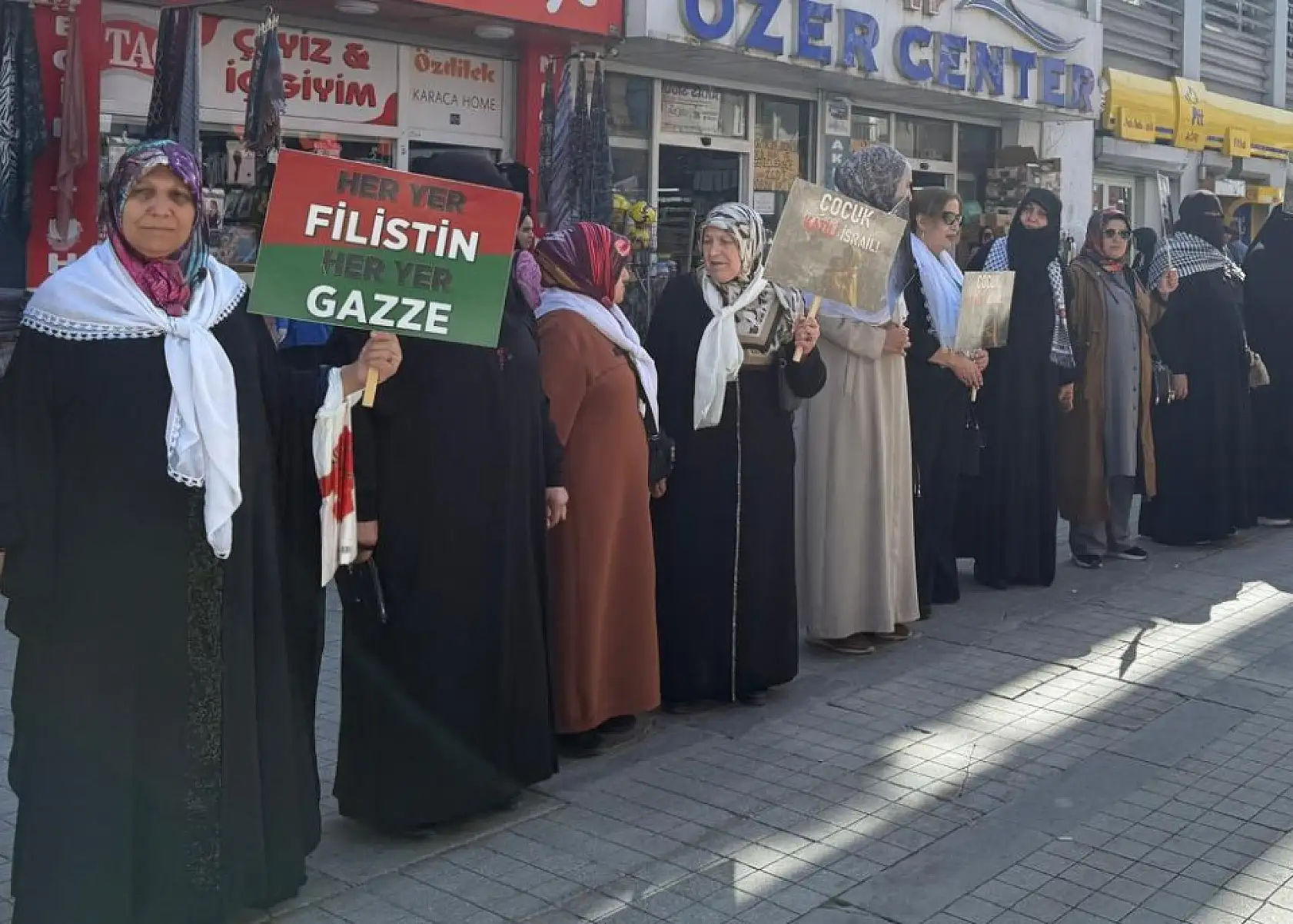 Gazze'nin çığlığı Ağrı'da yankılandı