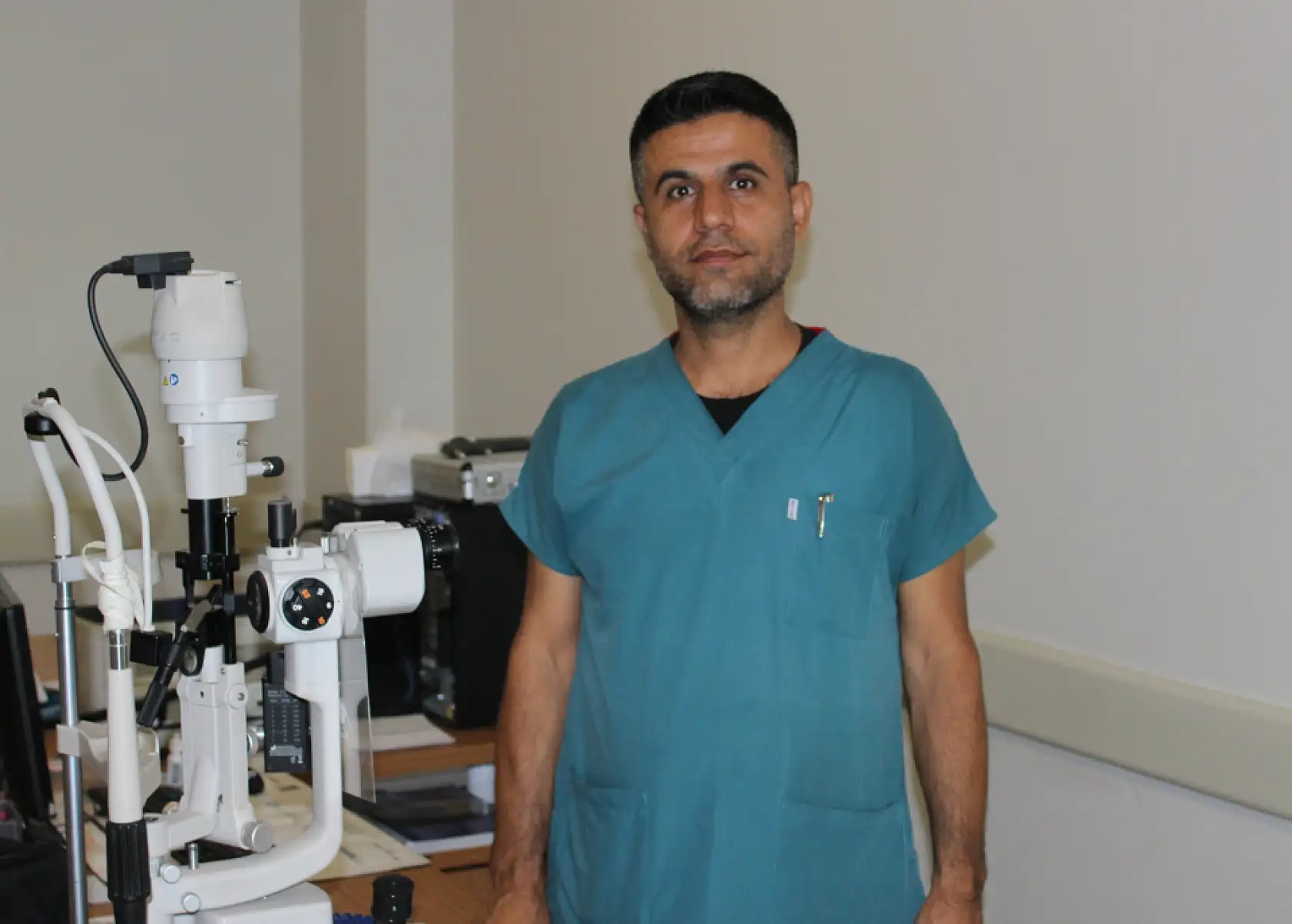 Ağrı'da uzmandan kritik uyarı: Sahte güneş gözlükleri kalıcı göz hasarına yol açabilir!