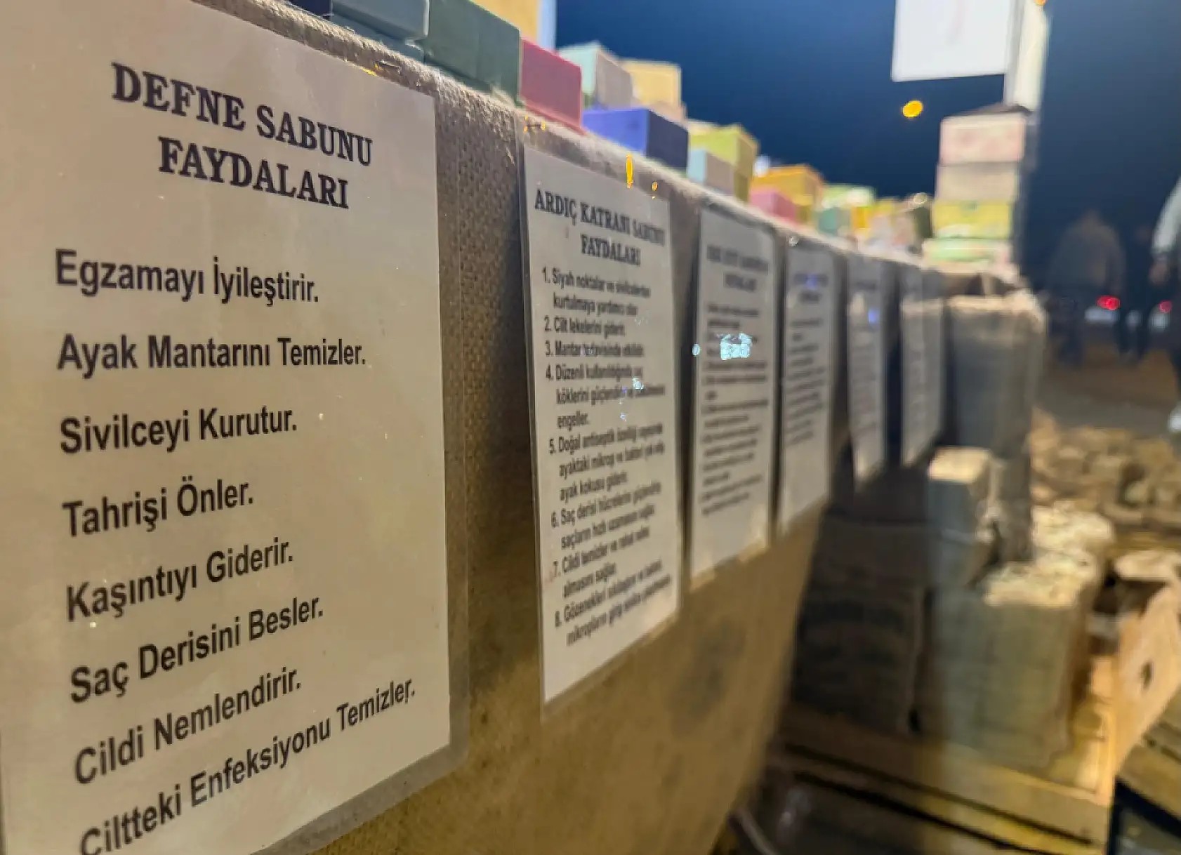 Rengarenk tatlar buluştu Ağrı'da yöresel ürünler ilgi odağı oldu