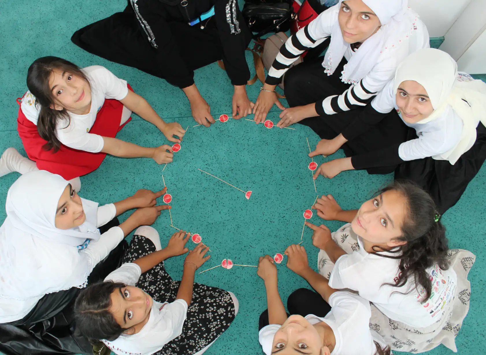 Ulu Cami'de çocuk sesleri yankılandı, TÜGVA yaz okulu kapanışı coşkuyla yapıldı