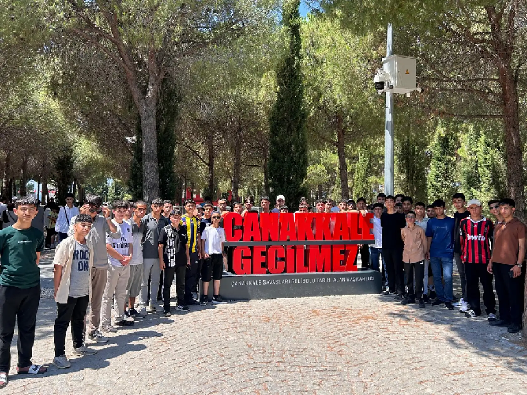 Ağrı'da tarihi yolculuğun ilk kafilesi döndü: 320 öğrenci unutulmaz anılarla kente ulaştı