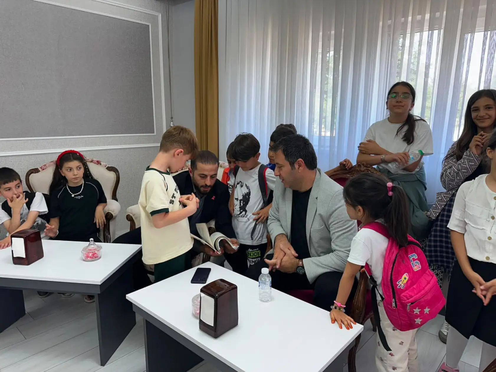 TÜGVA Ağrı Yaz Okulu öğrencileri şeker fabrikasında üretimi yerinde öğrendi