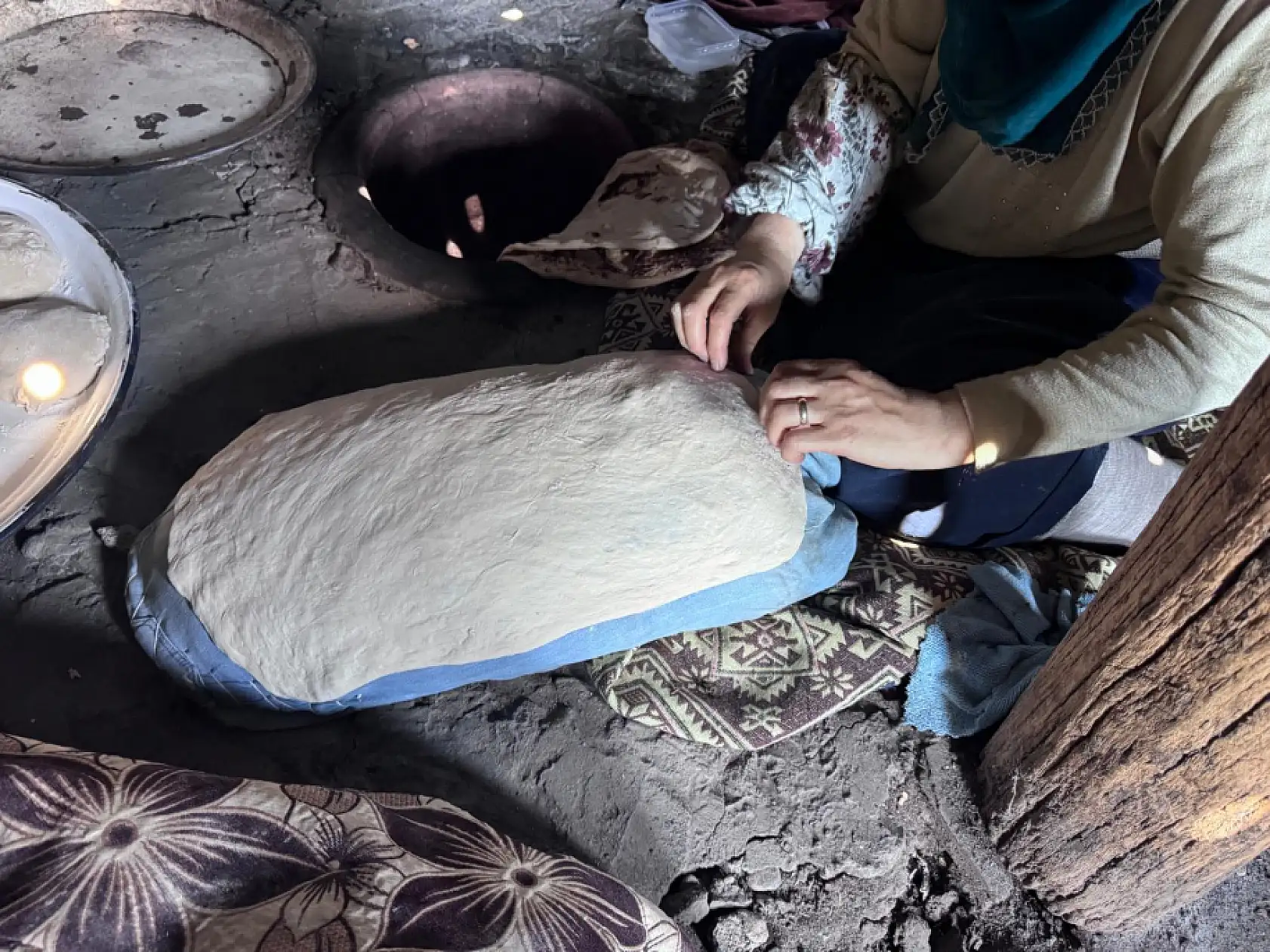 Ağrı'nın köylerinde asırlık tandır ekmeği geleneği yaşatılıyor