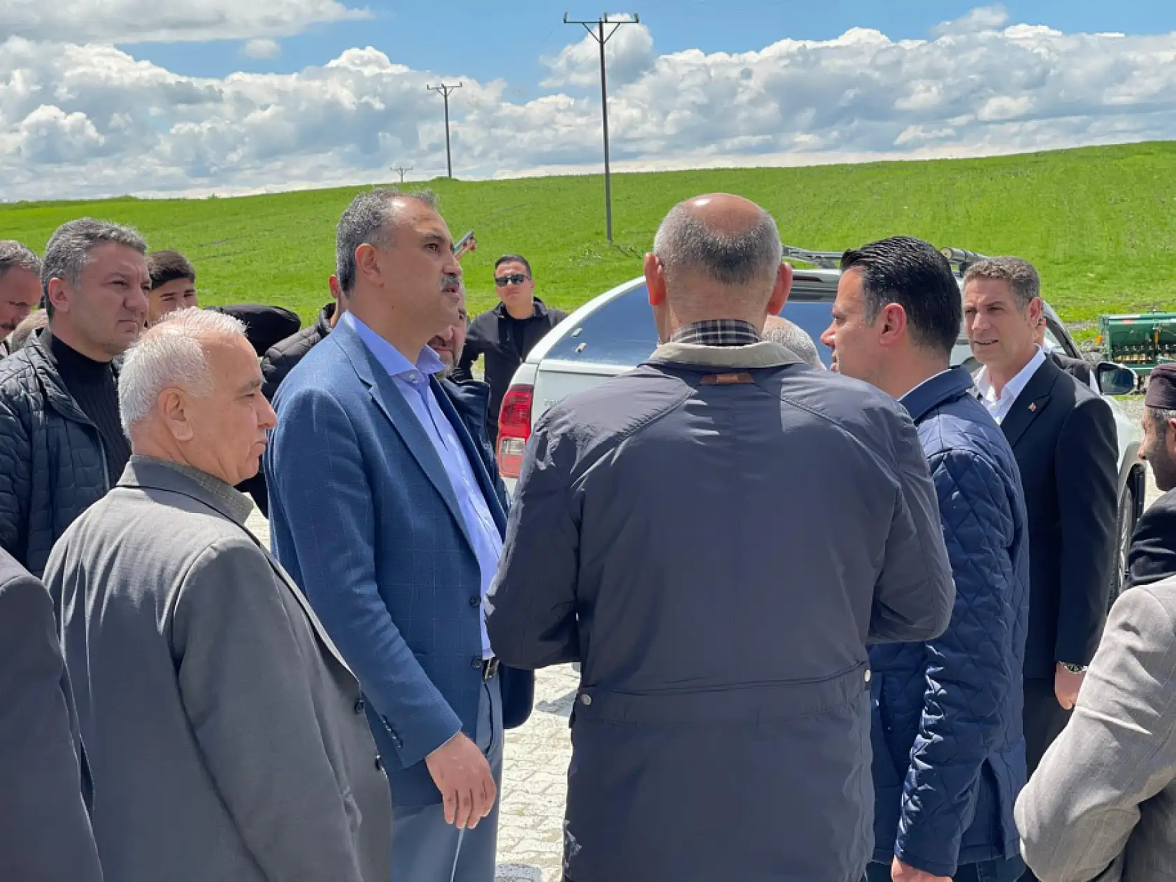Ağrı Valisi Önder Bozkurt'tan Kurban Bayramı öncesi köy turu