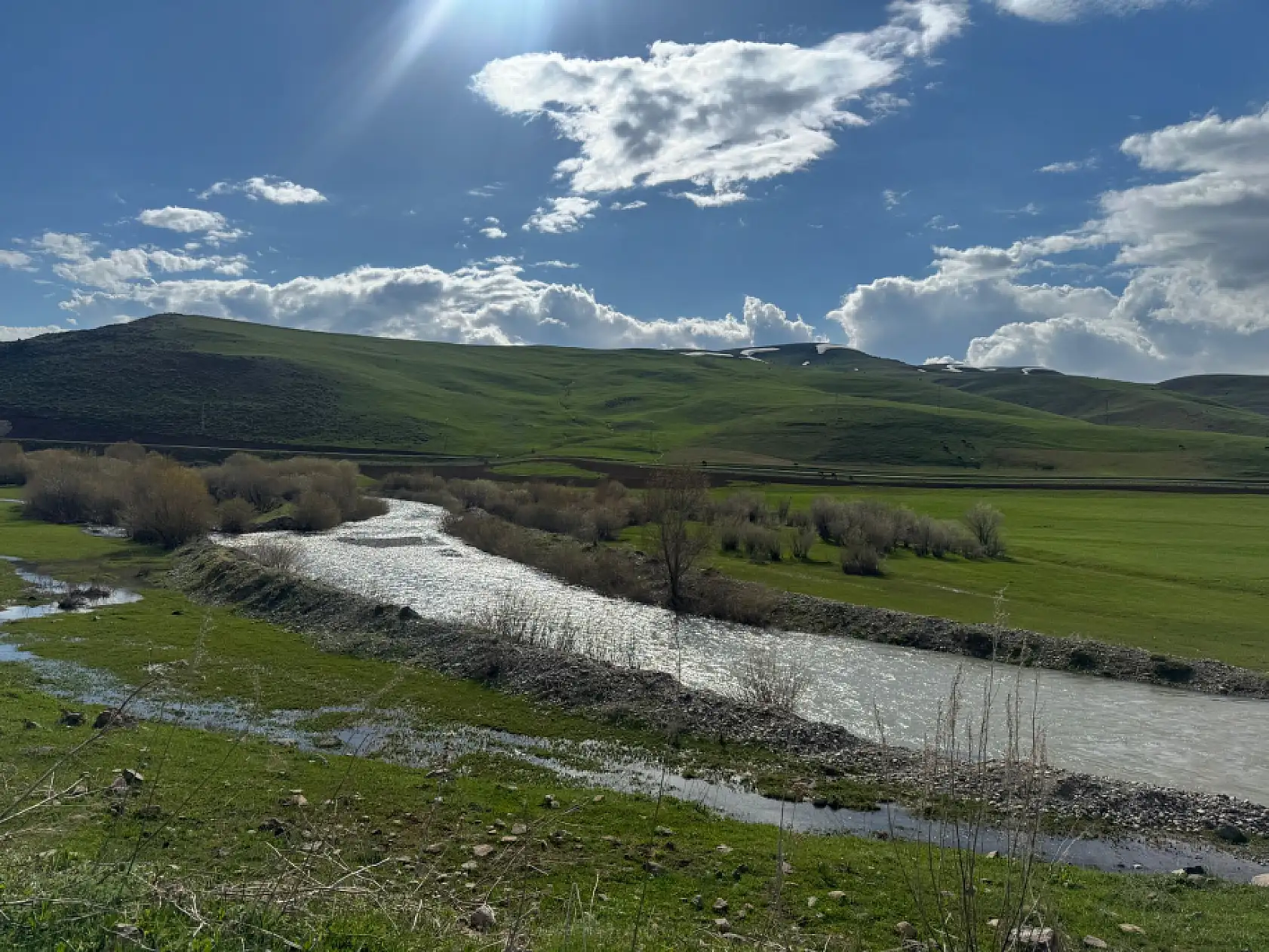 Ağrı'da doğanın uyanışı görsel şölene dönüştü