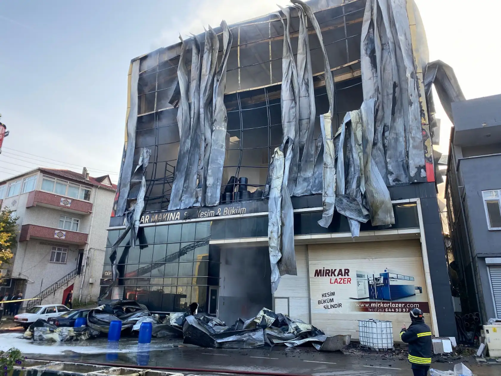 Fabrika faciası Ağrı'ya da ateş düşürdü: 2 kardeş yaşamını yitirdi