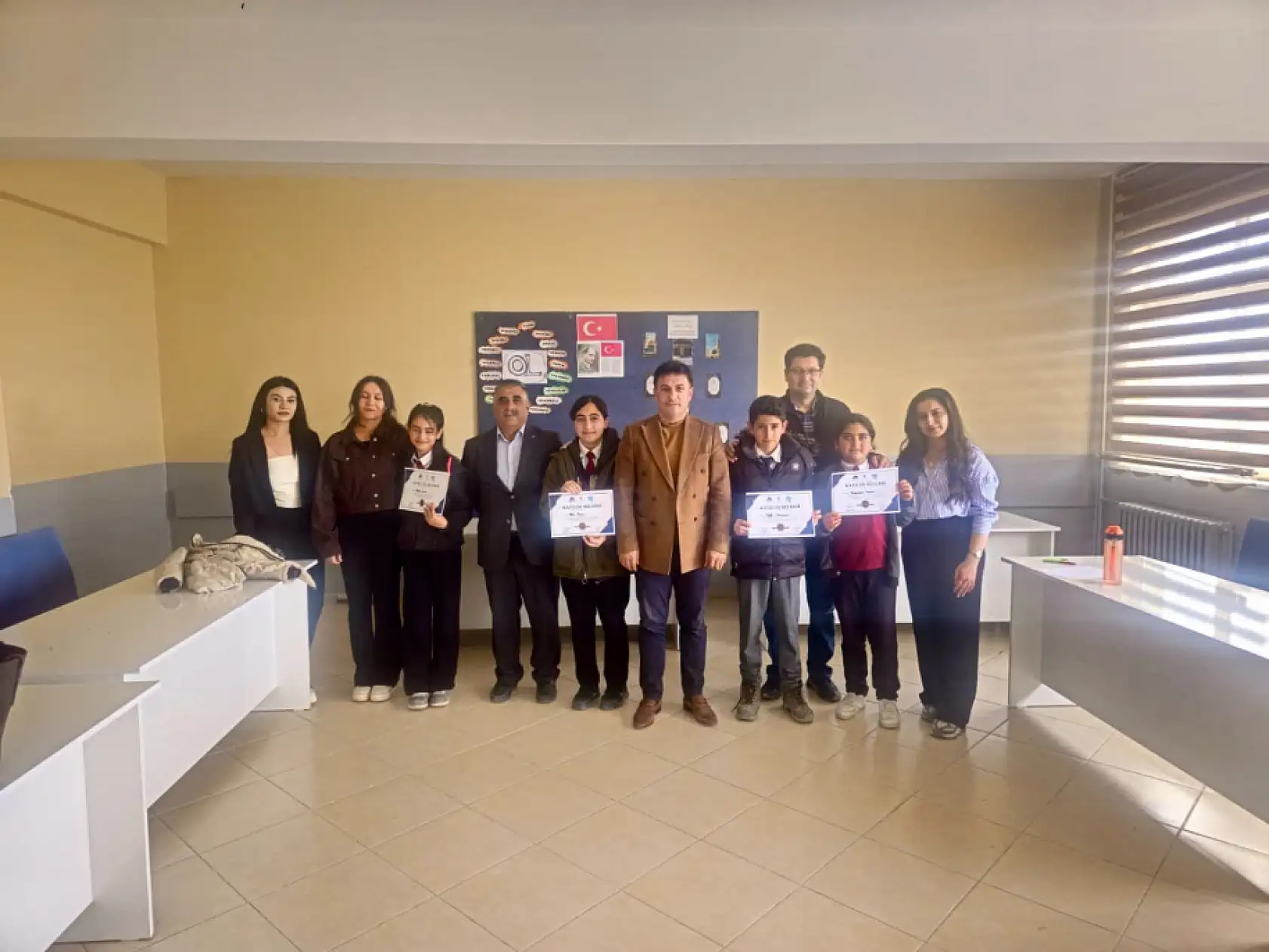 Diyadin'de öğrenciler matematik yarışmasında kıyasıya yarıştı