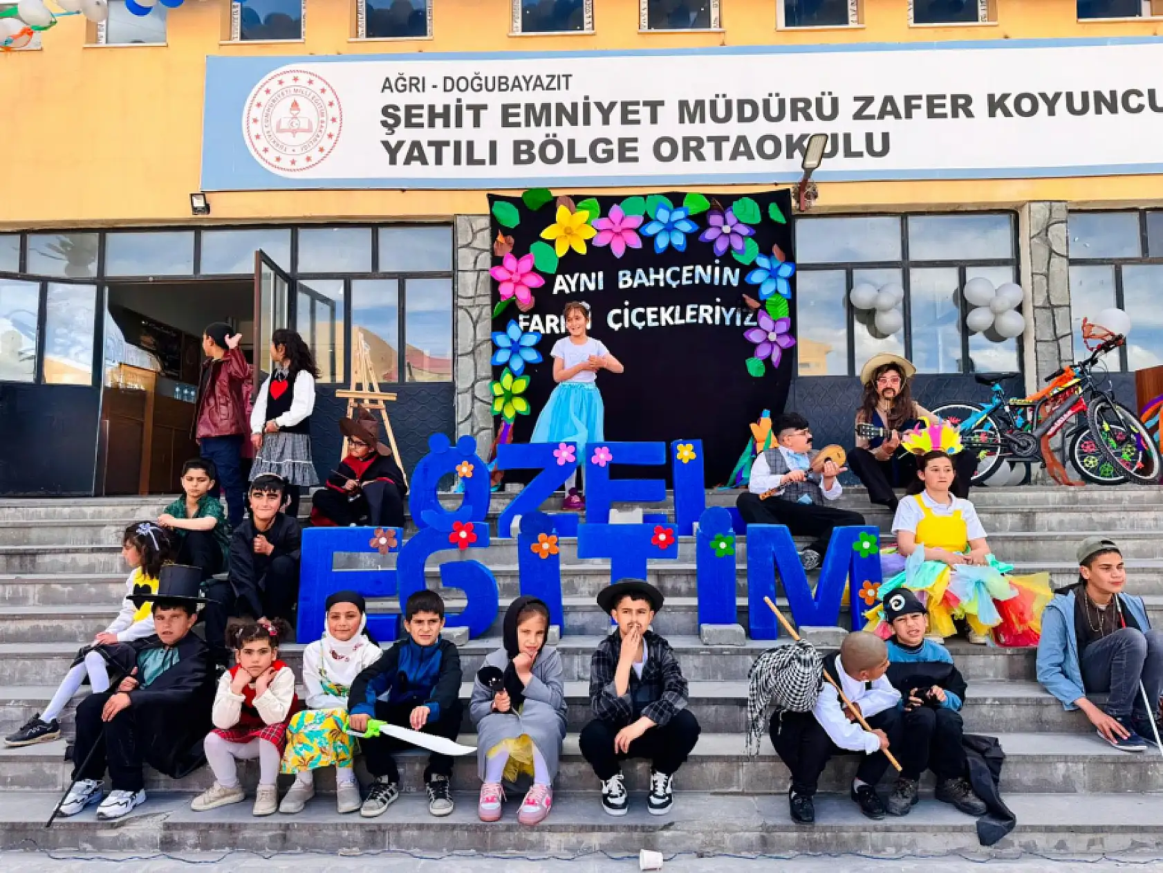 Doğubayazıt'ta Engelliler Haftası etkinlikleri renkli görüntülere sahne oldu
