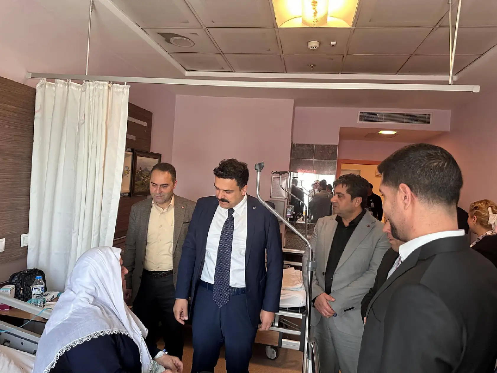 Eleşkirt Devlet Hastanesi'nde modern sterilizasyon ünitesi hizmete açıldı
