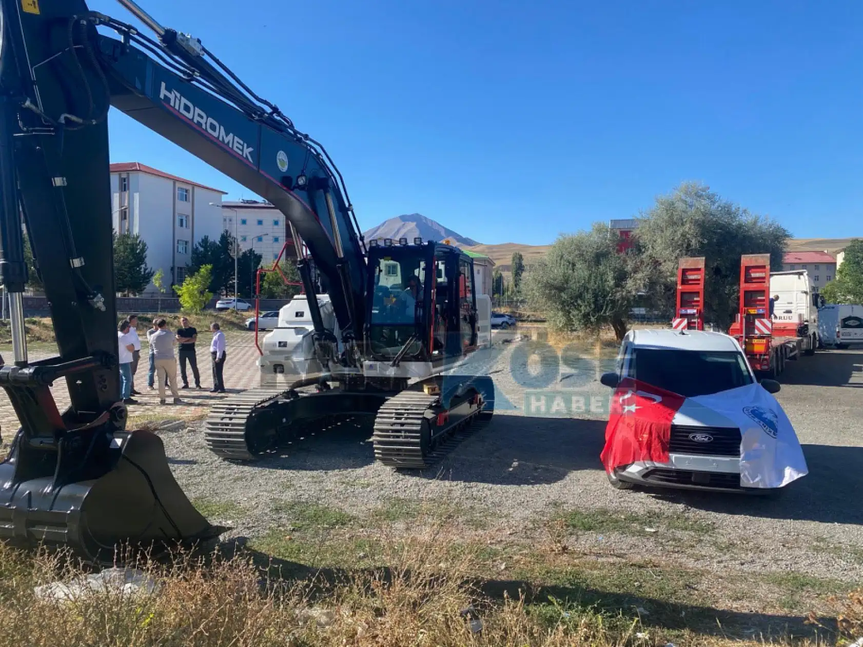 Eleşkirt Belediyesi araç filosunu güçlendirdi