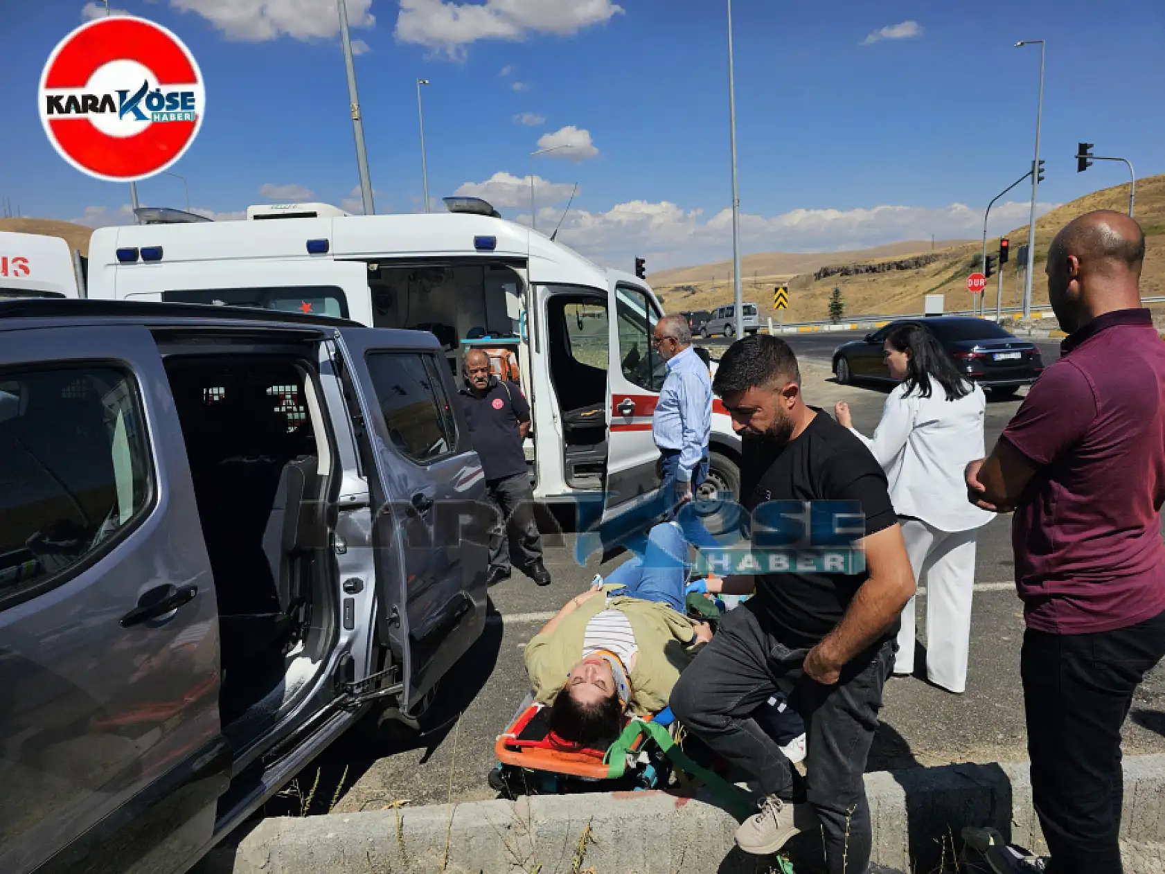 Ağrı Hamur–Tutak yolunda can pazarı! 6 yaralı, İlk müdahale Ağrı milletvekilinden