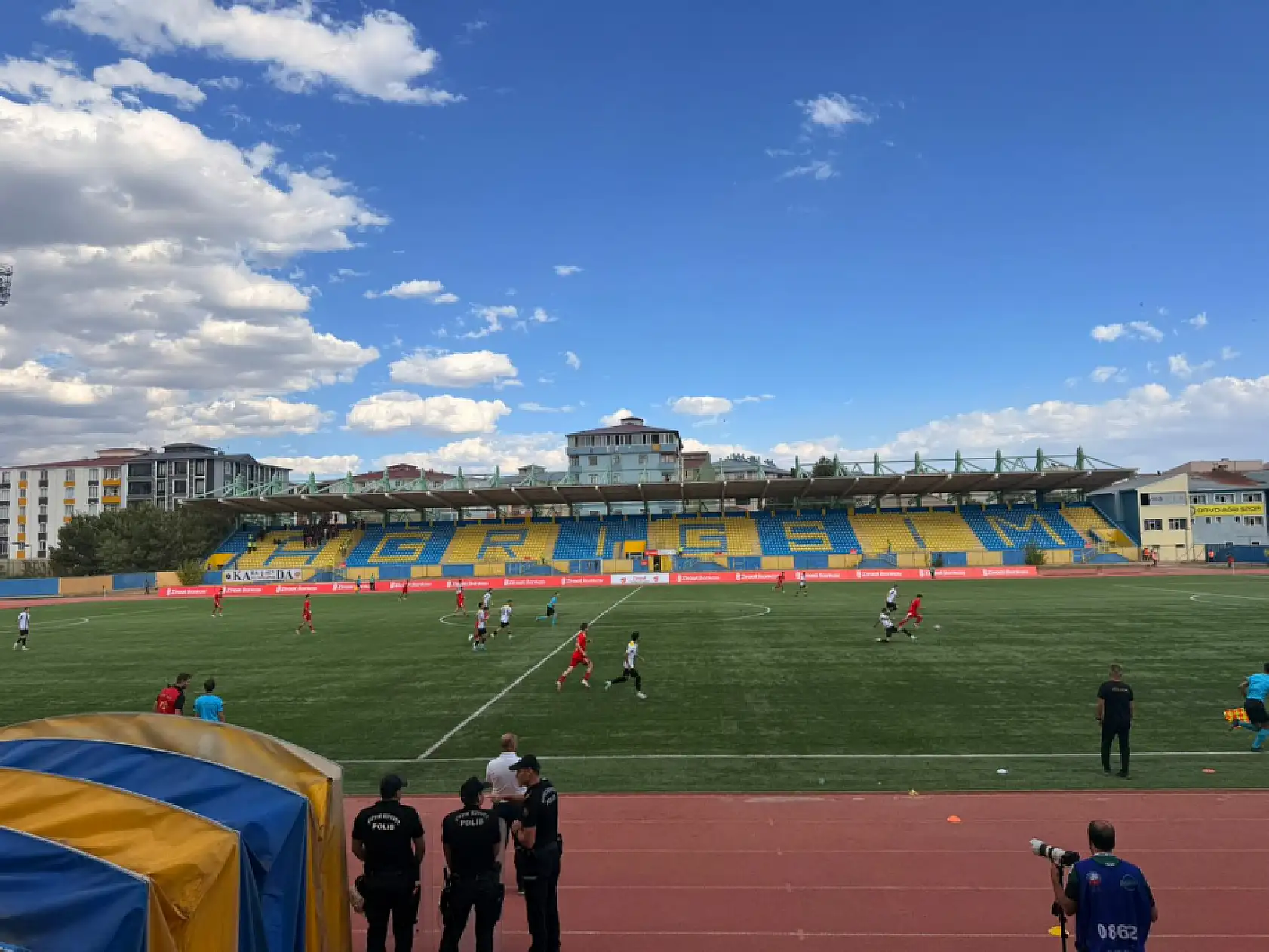 Ağrıspor bir üst tura yükseldi