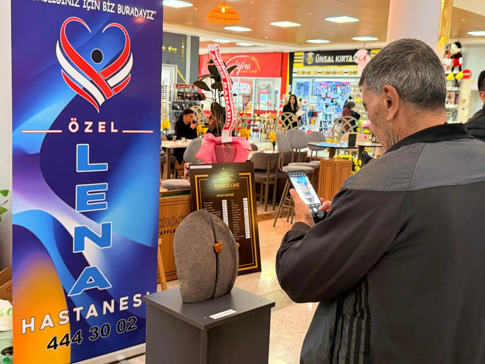 Ağrı'da sessiz bir yeniden doğuş: 'Nuh'un Sessizliği' sergisi ziyaretçilerini etkiledi