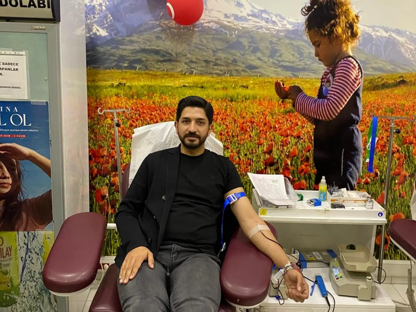 AK Parti Ağrı teşkilatından Kızılay'a kan bağışı desteği