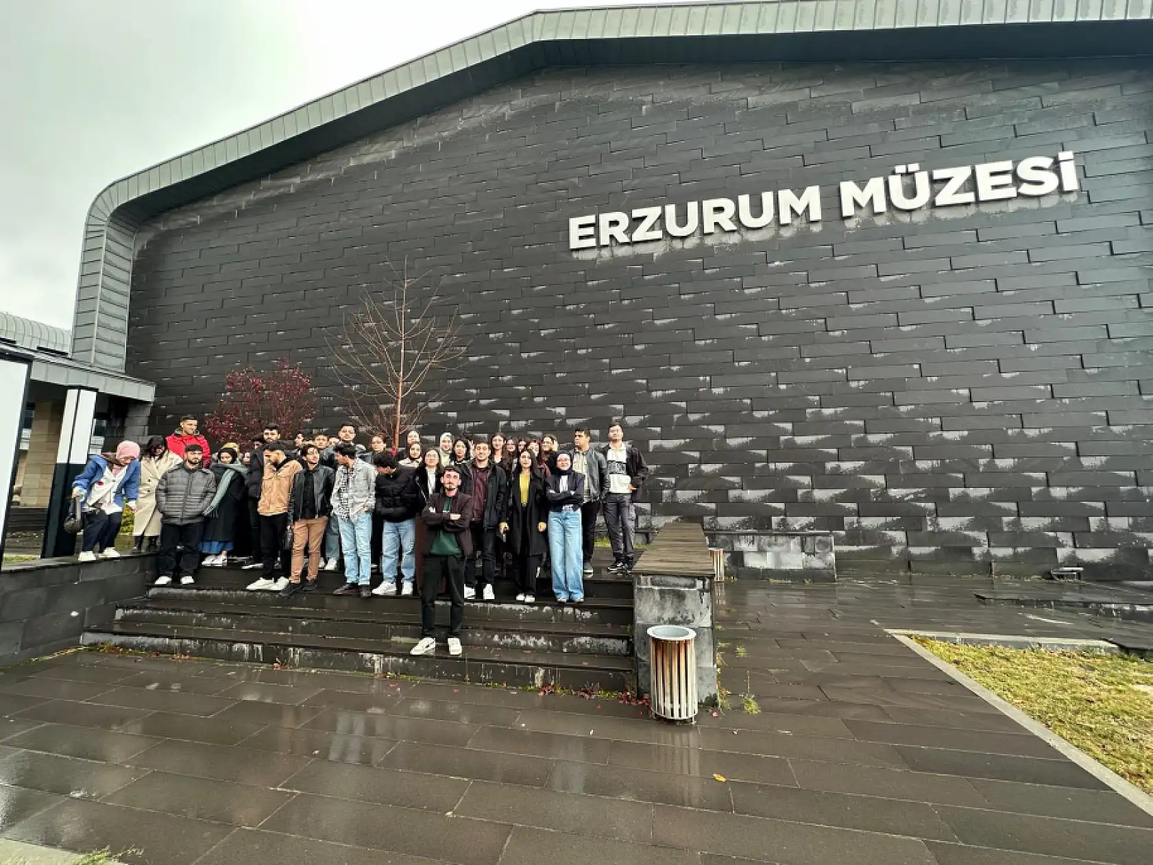 Ağrı İbrahim Çeçen Üniversitesi öğrencileri Erzurum'da sanatla buluştu