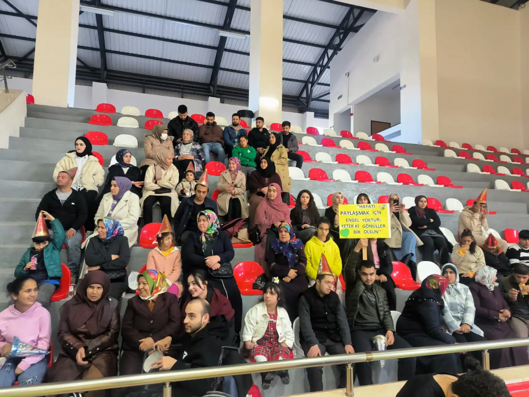 Özel bireyler için düzenlenen program Doğubayazıt'ta farkındalık oluşturdu