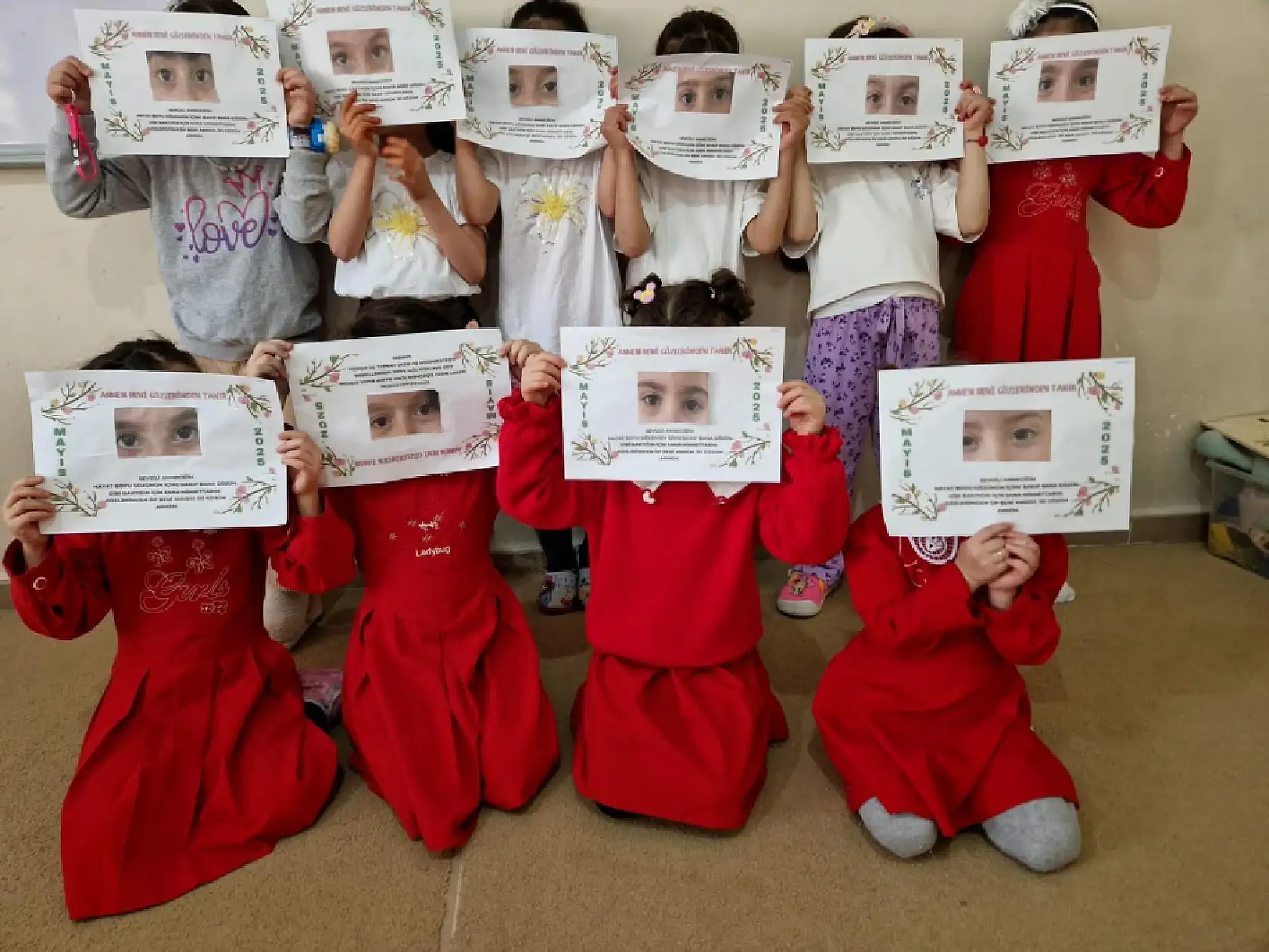 Doğubayazıt Aile Destek Merkezi anneler günü için özel program düzenledi