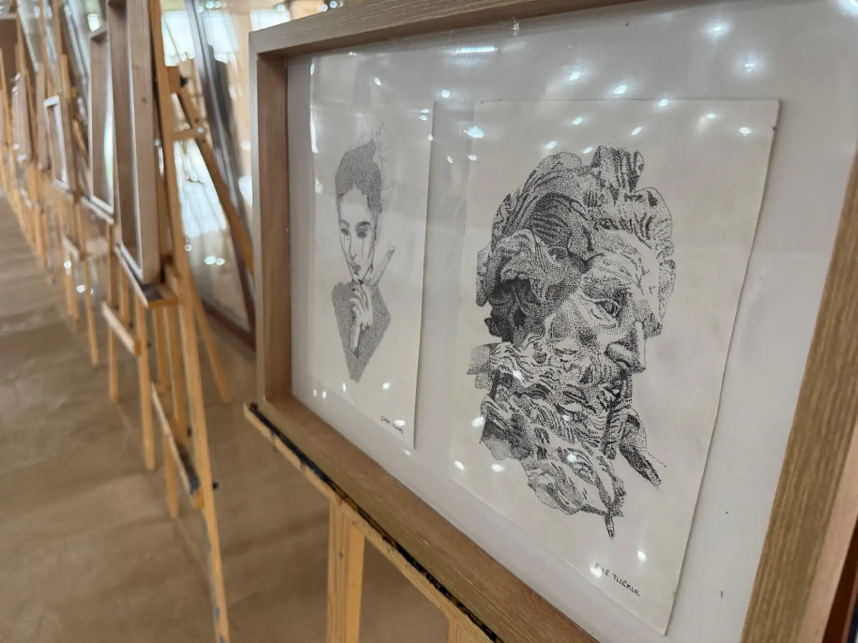 Ağrı'da öğrencilerden hayran bırakan mezuniyet sergisi