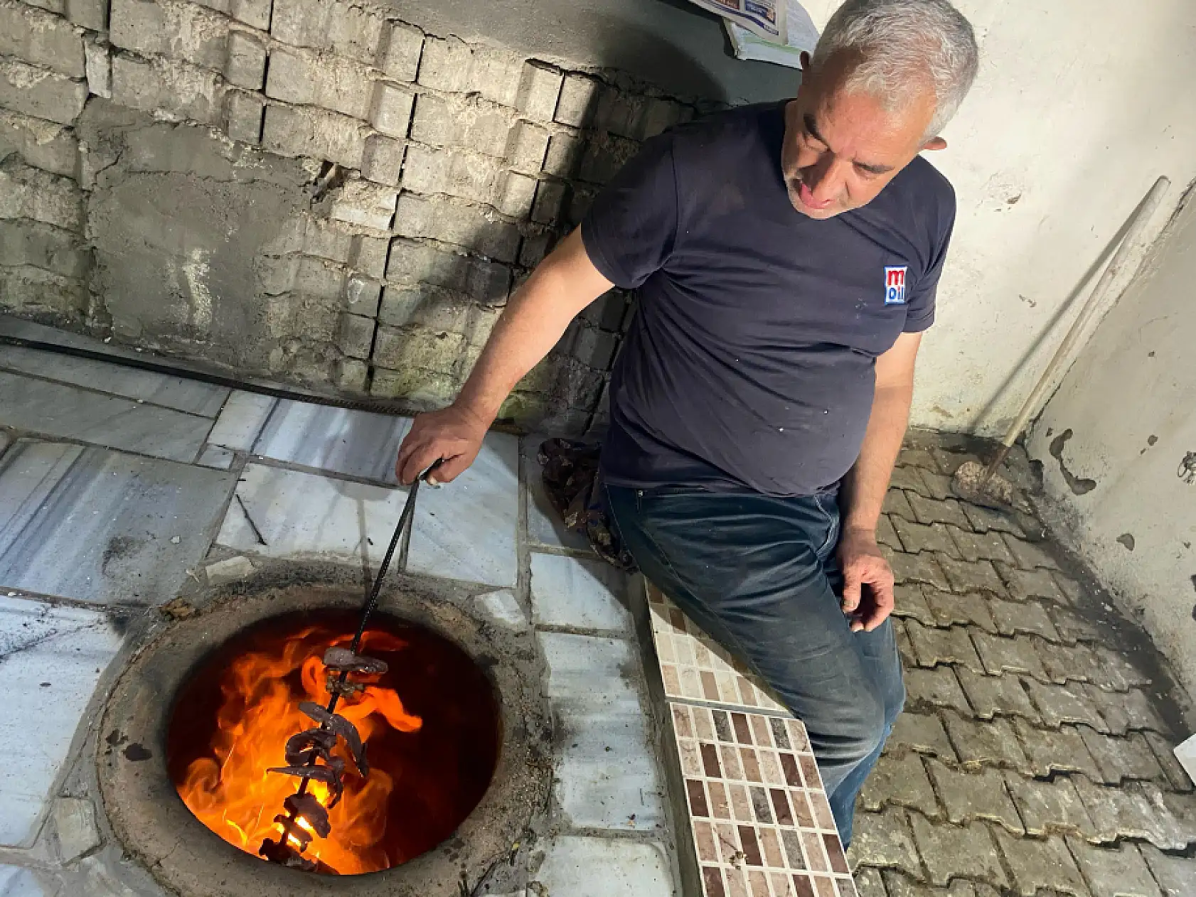 Tutak'ta bayram sofralarını geleneksel tandır süsledi
