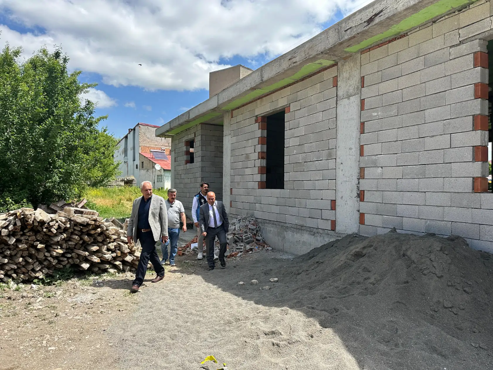 Eleşkirt'te yeni taziye evi projesinde sona doğru geliniyor
