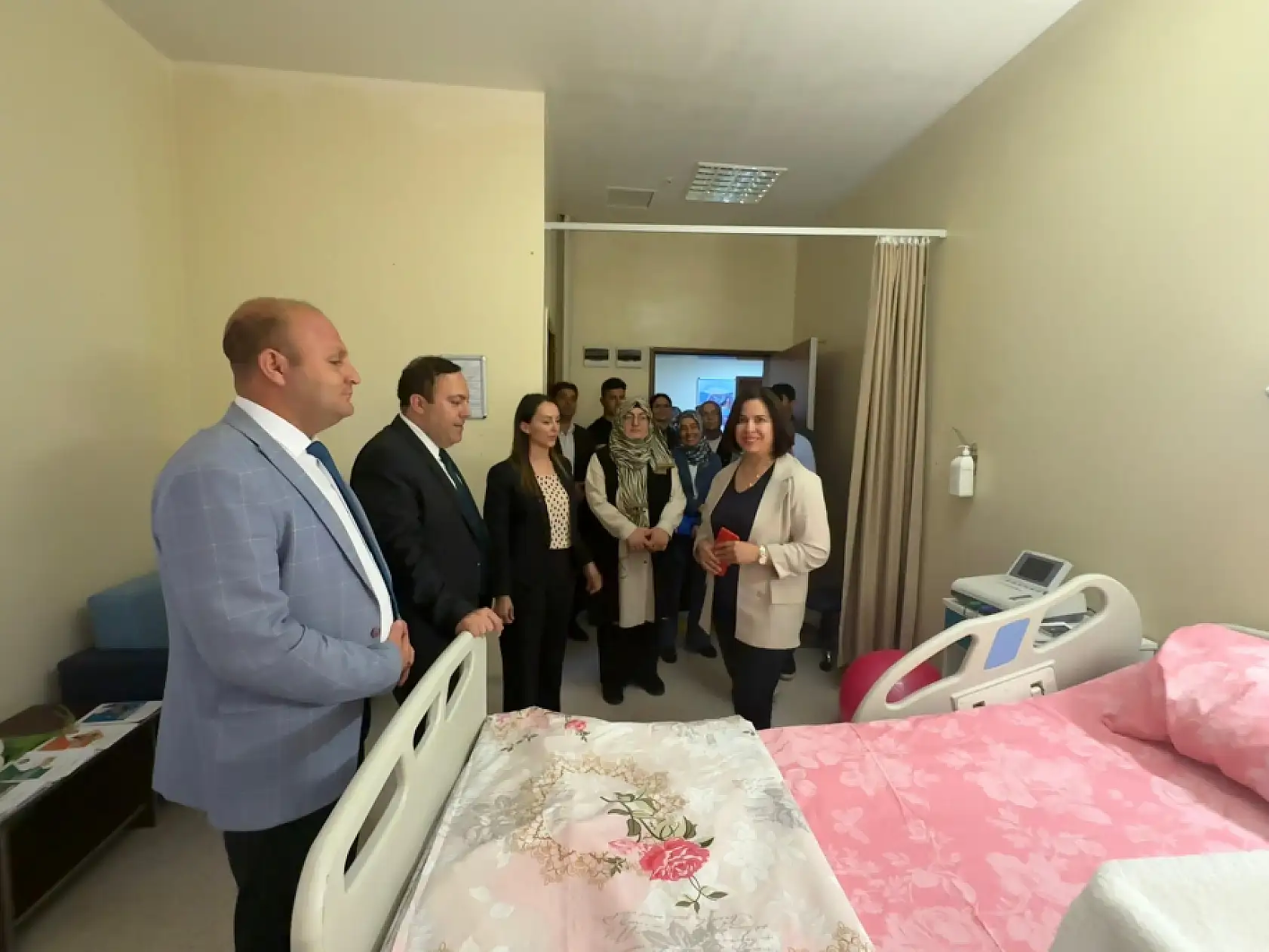 Patnos Devlet hastanesi 'anne dostu hastane'belgesi aldı