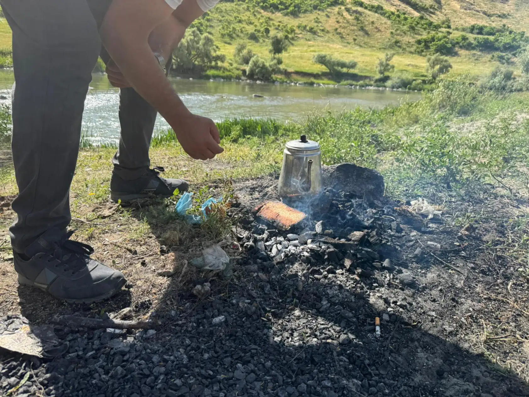 Ağrılılar sıcak havayı fırsat bilip pikniğe koştu