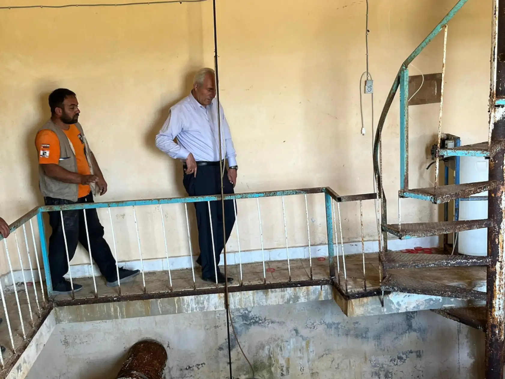 Eleşkirt'te su israfına karşı uyarı: Depolar temizlendi, tasarruf çağrısı yapıldı