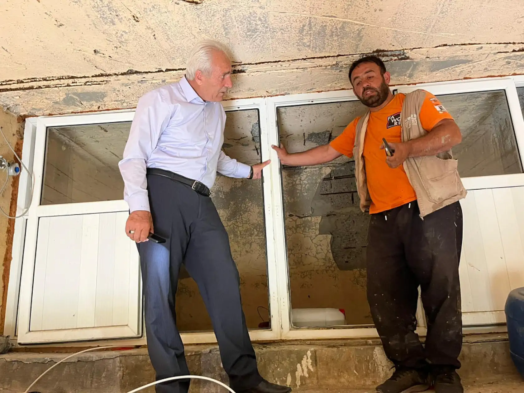 Eleşkirt'te su israfına karşı uyarı: Depolar temizlendi, tasarruf çağrısı yapıldı