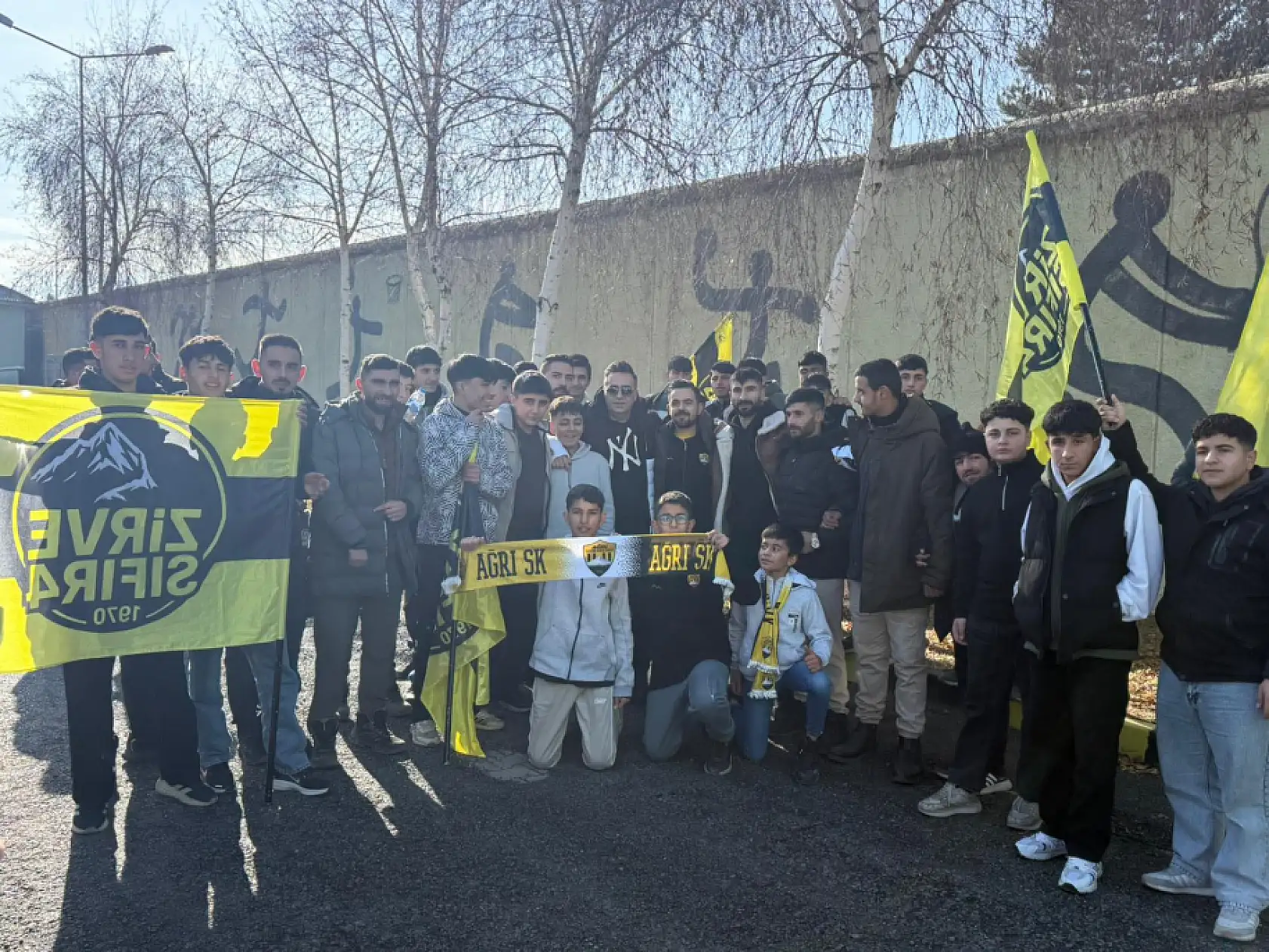 Kritik maç başladı, Müdür Önder Ağrı Sporu'u yalnız bırakmadı