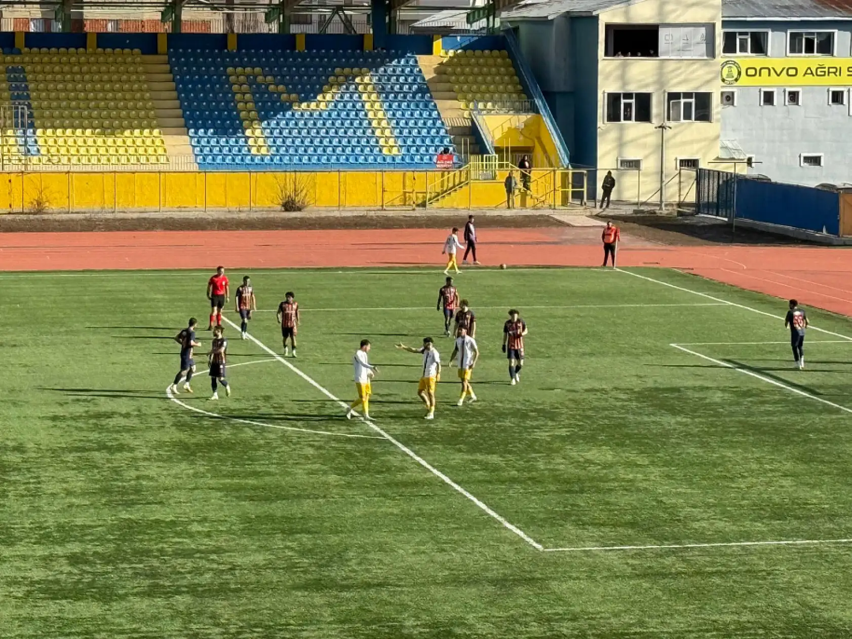 Ağrı Spor sahasında Kapadokyaspor ile golsüz berabere kaldı