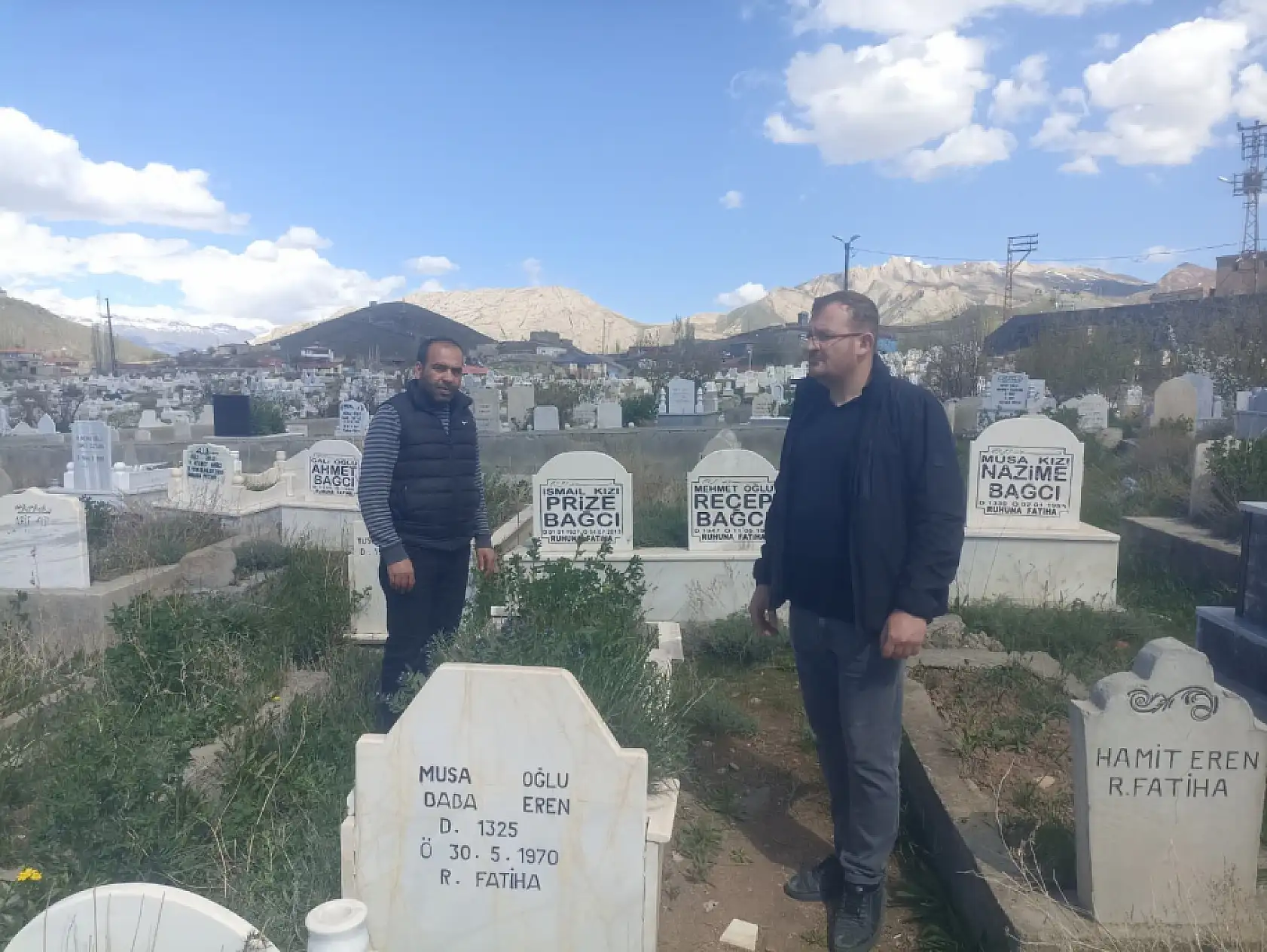 Doğubayazıt'ta 110 yıllık Baba Eren Köşkü zamana yenildi