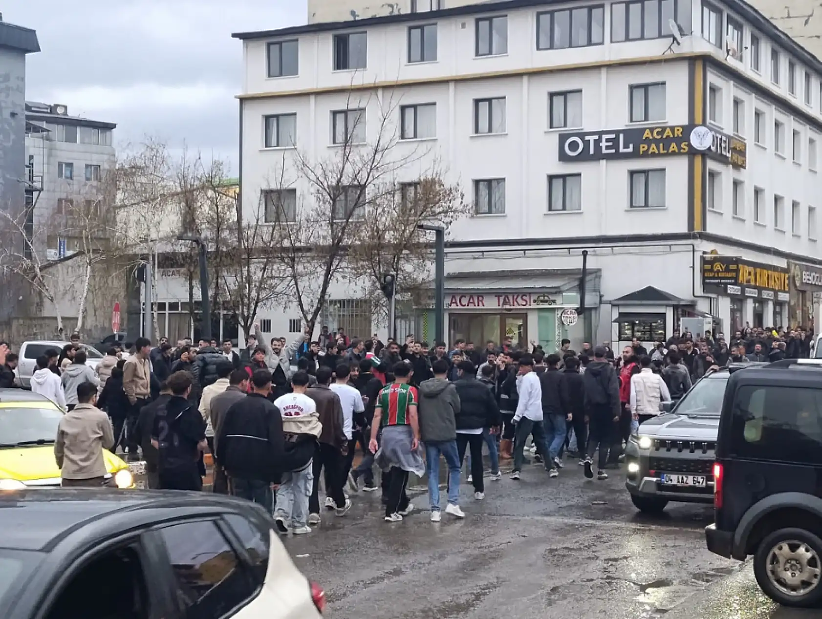 Amedspor sevinci Ağrı'yı bayram yerine çevirdi