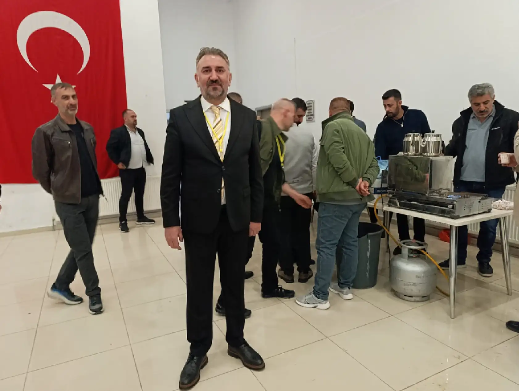 Ağrı Esnaf Odaları Birliği'nde yeni dönem: Başkanlığa Hatunoğlu seçildi