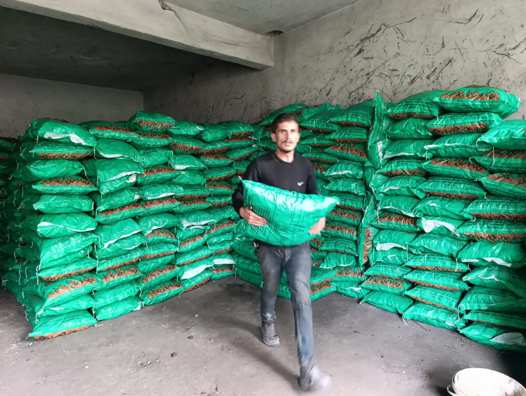 Ağrı'da kömür fiyatları cep yakıyor! Tonu 25 bin TL'ye dayandı