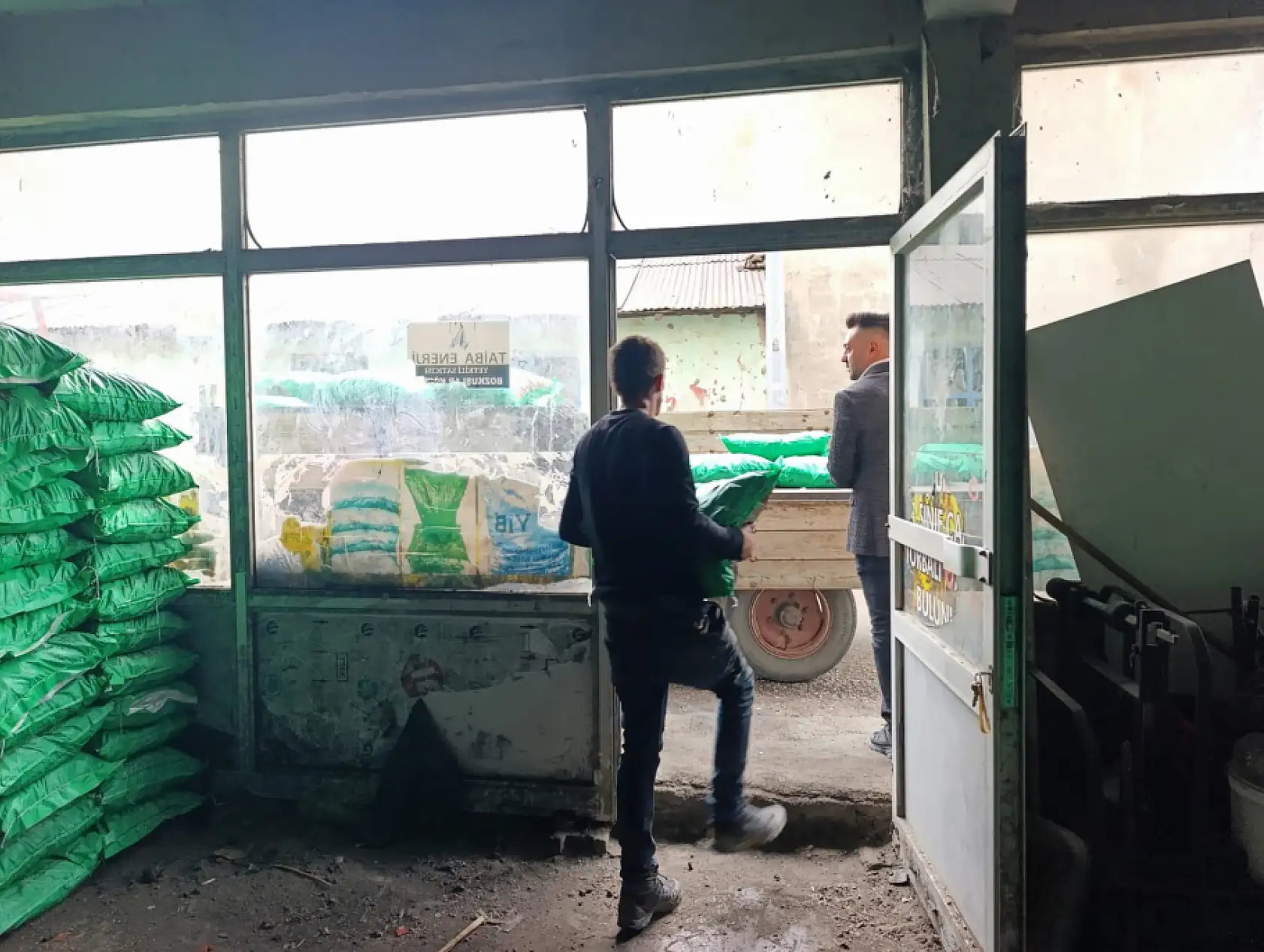 Ağrı'da kömür fiyatları cep yakıyor! Tonu 25 bin TL'ye dayandı