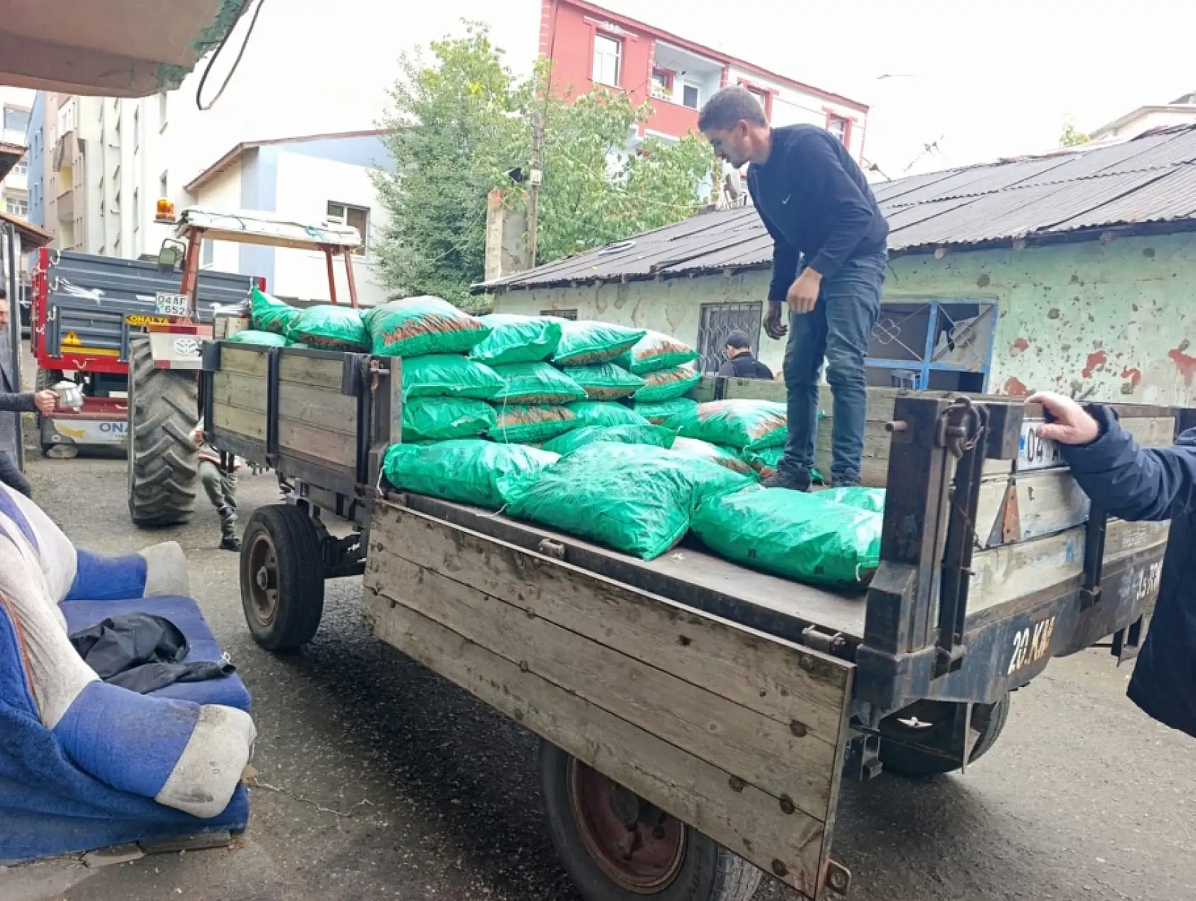Ağrı'da kömür fiyatları cep yakıyor! Tonu 25 bin TL'ye dayandı