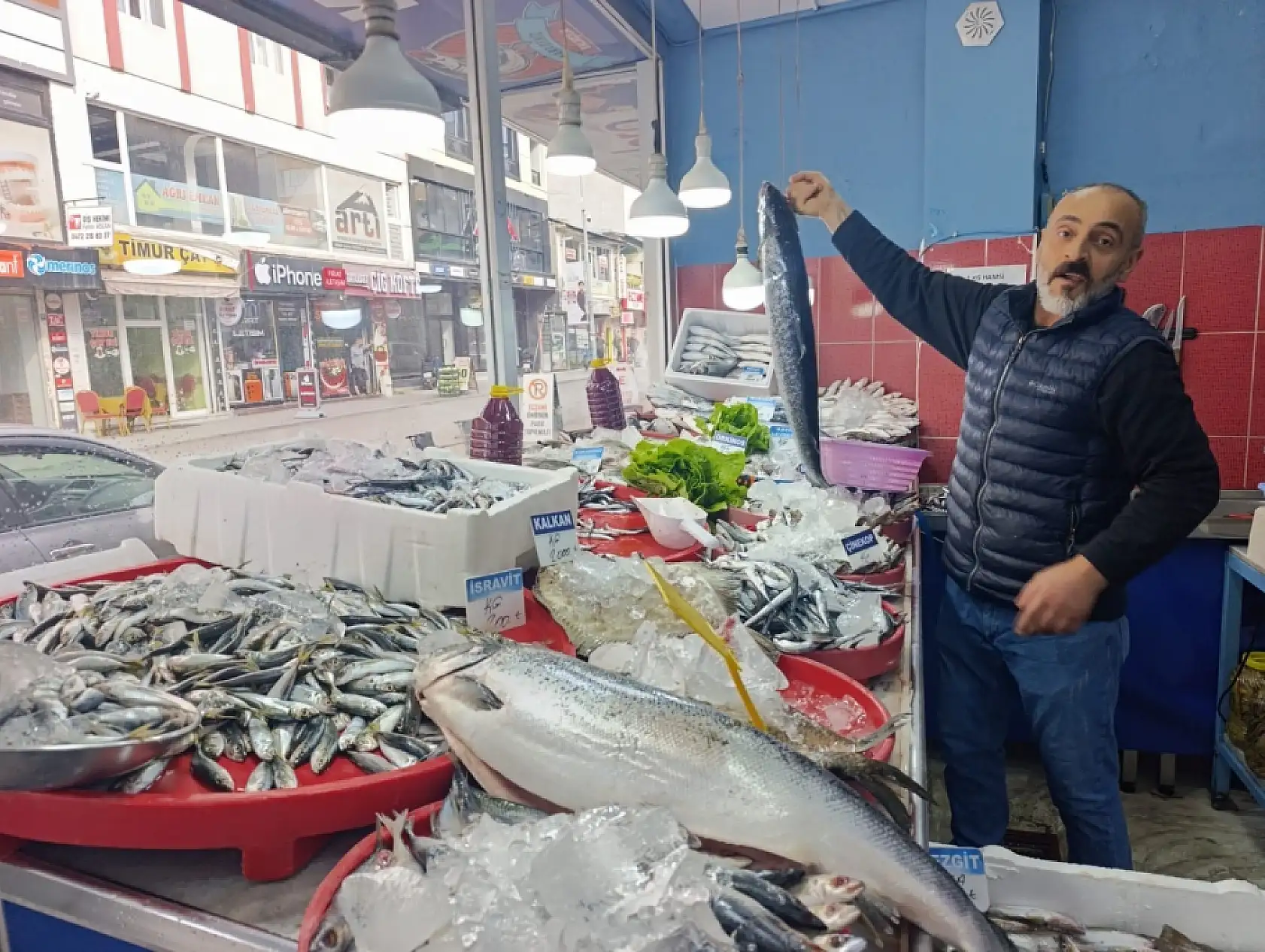 Ağrı'da balık sezonu açıldı! Tezgâhlarda hareketlilik başladı