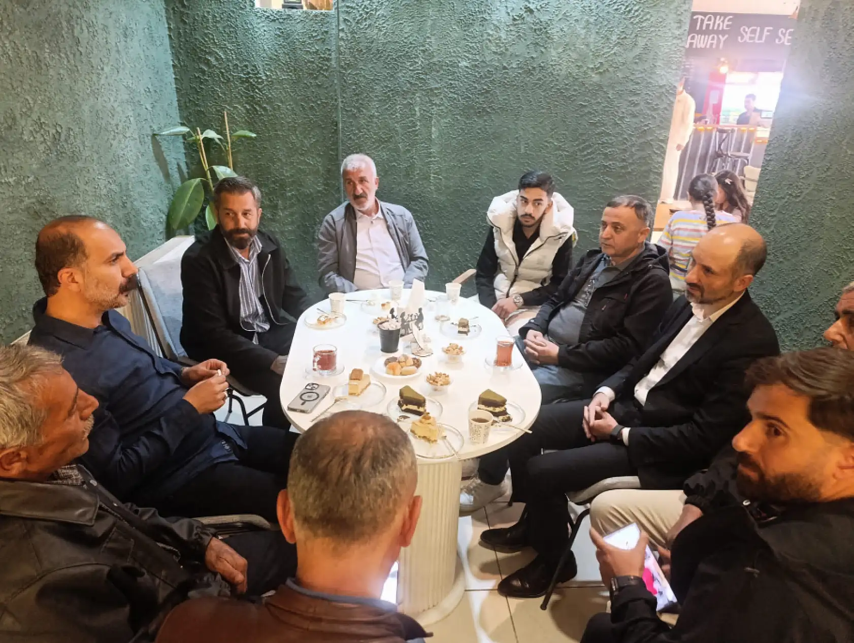Doğubayazıt'ta ilk kitap evi hizmete açıldı