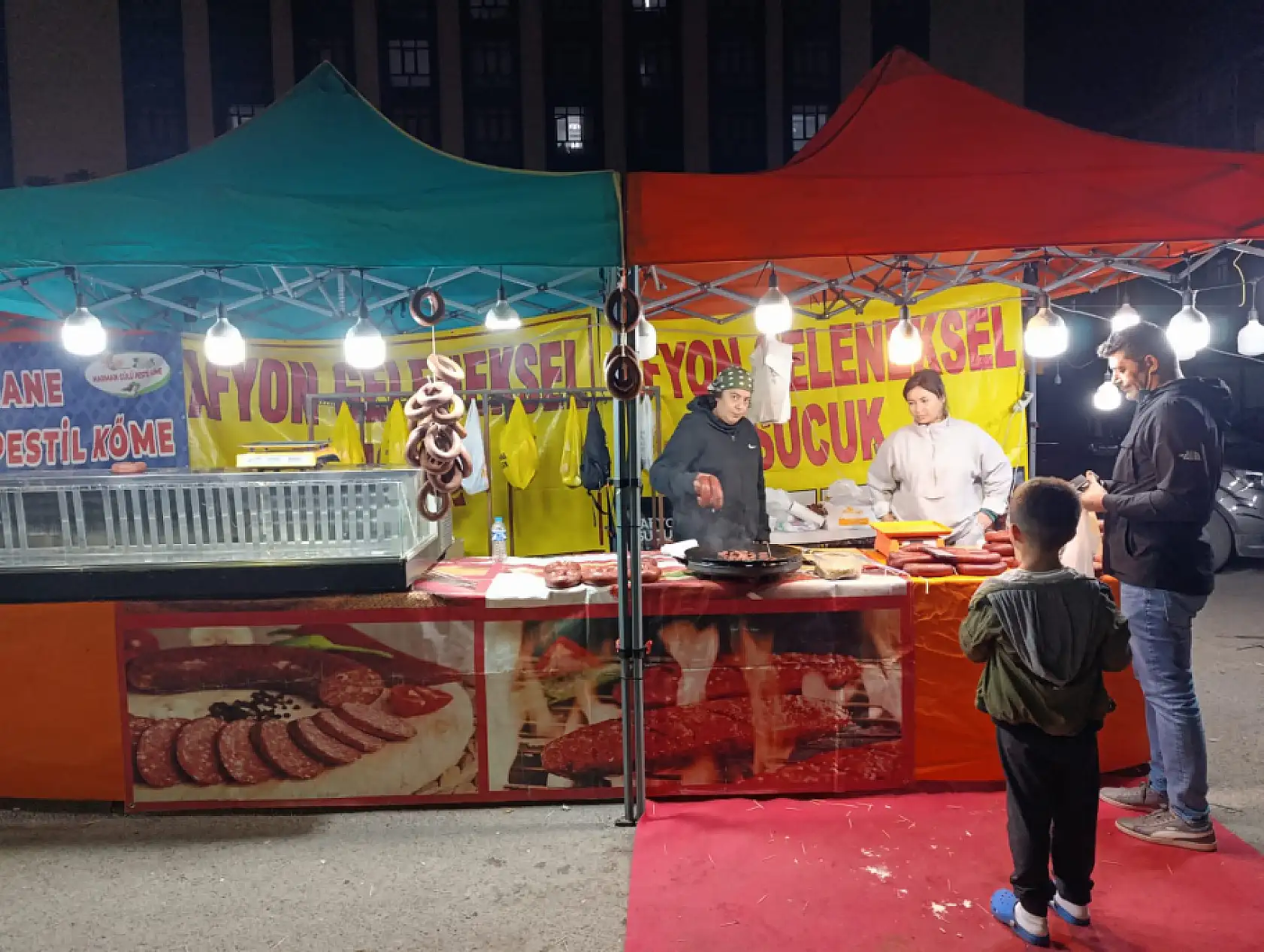 Millet Bahçesi'nde lezzet rüzgârı: Organik ürünlere yoğun ilgi