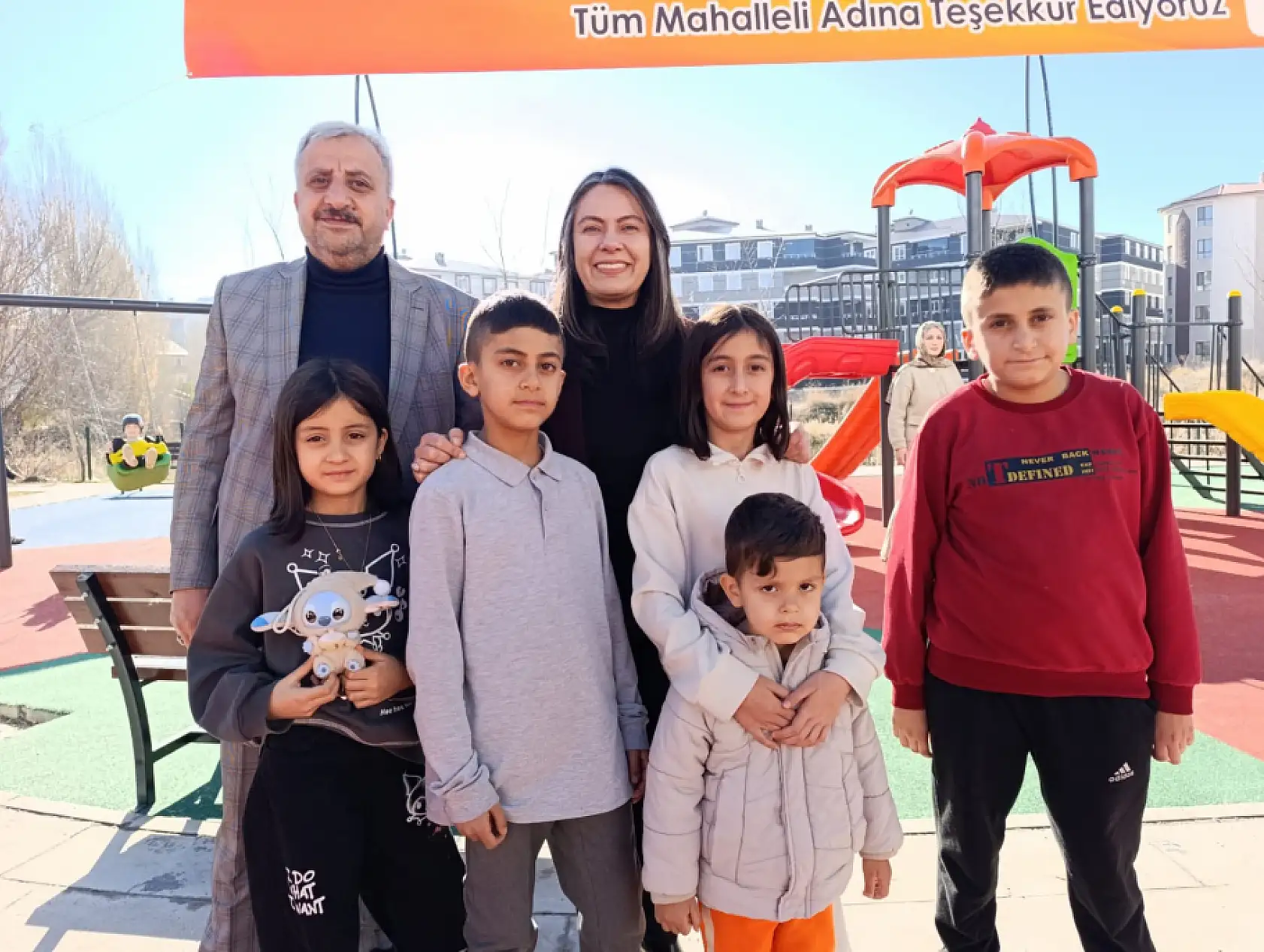 Ağrı'da Sırrı Süreyya Önder anısına park açıldı, çocukların sevinci açılışa renk kattı