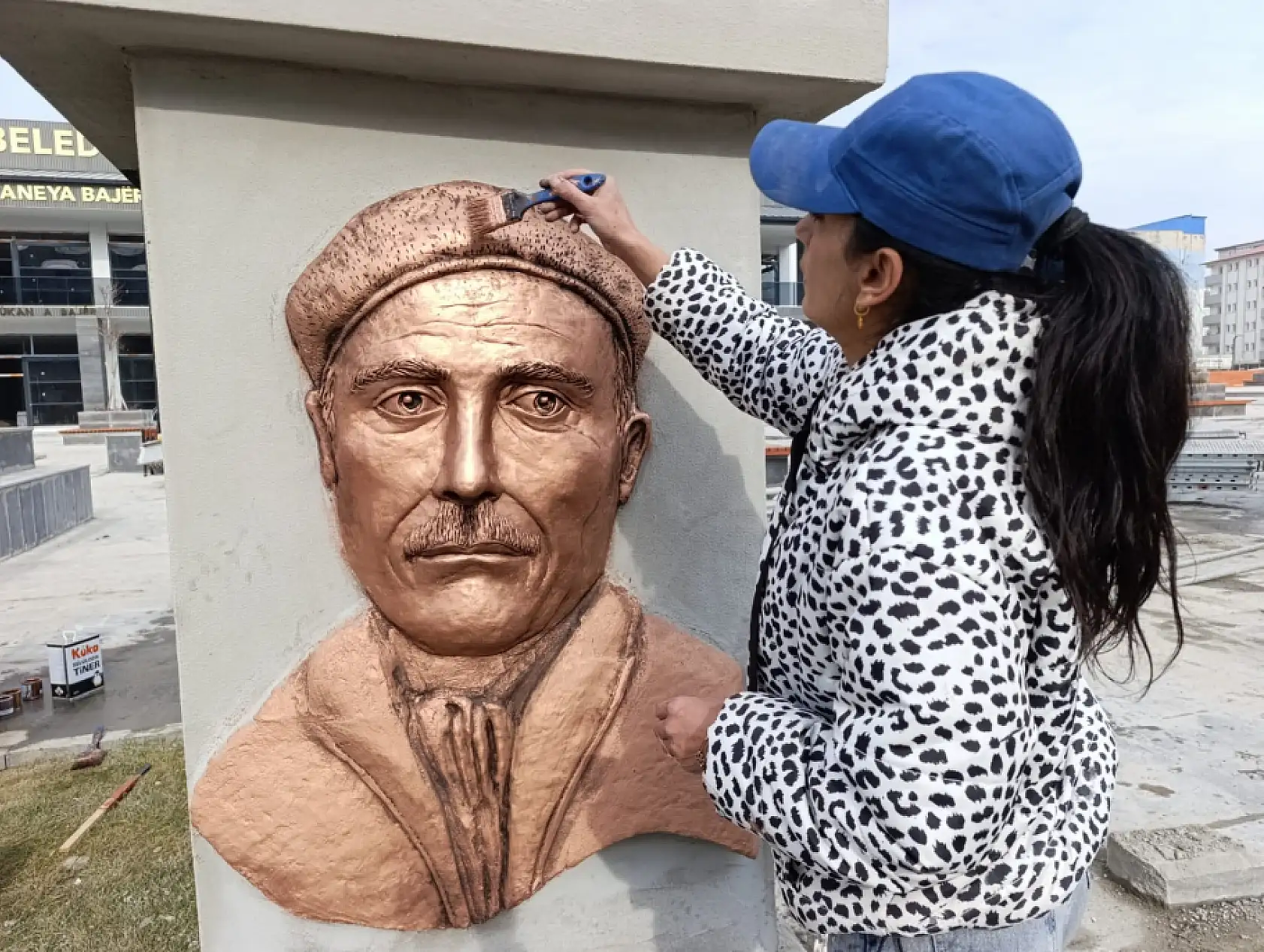 Ağrı Kent Meydanı açılış öncesi dış görünümüyle dikkat çekti