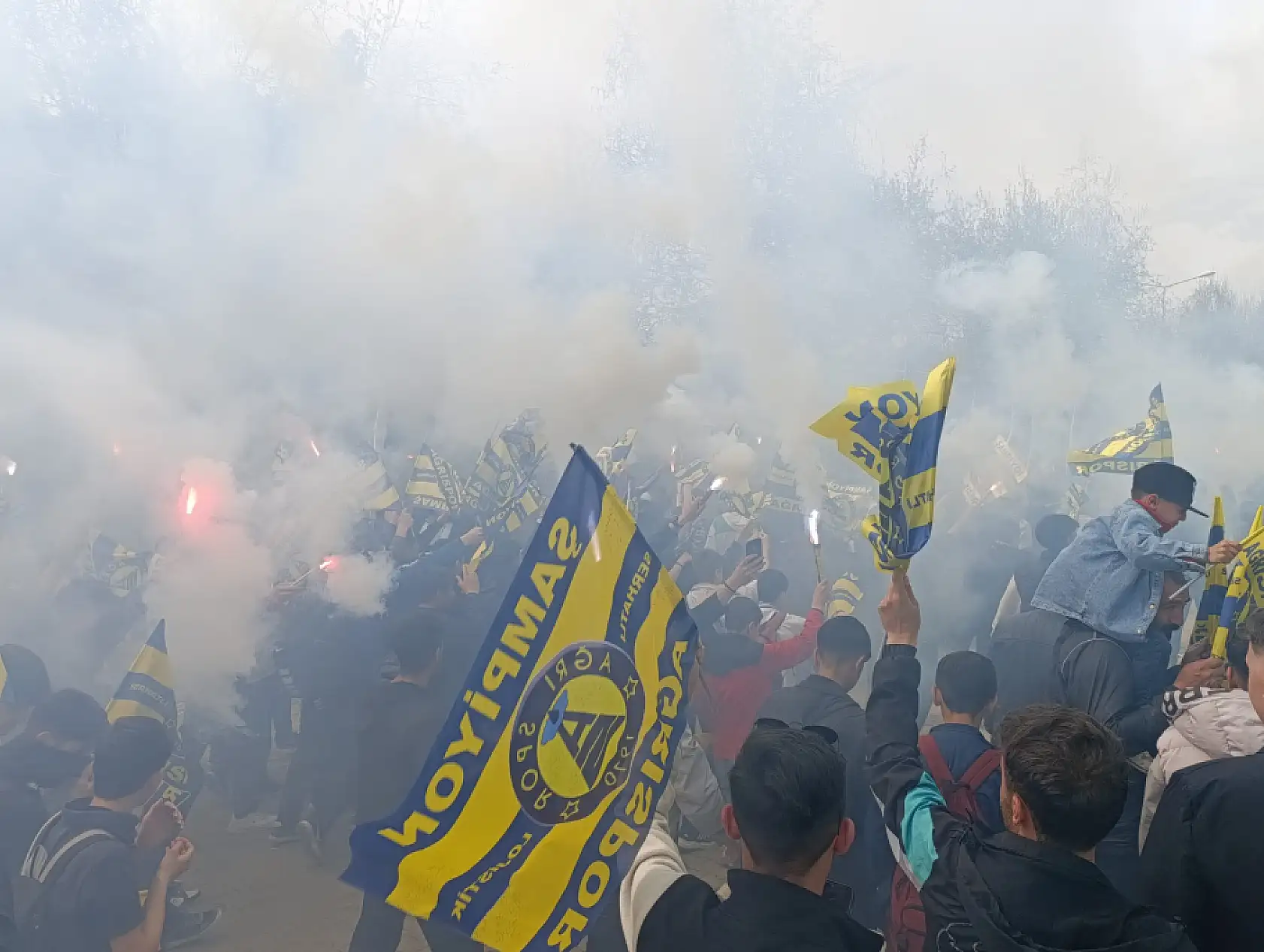 Ağrı 1970 Spor'a taraftar desteği: 'Gönlümüzün Şampiyonları Sizsiniz'