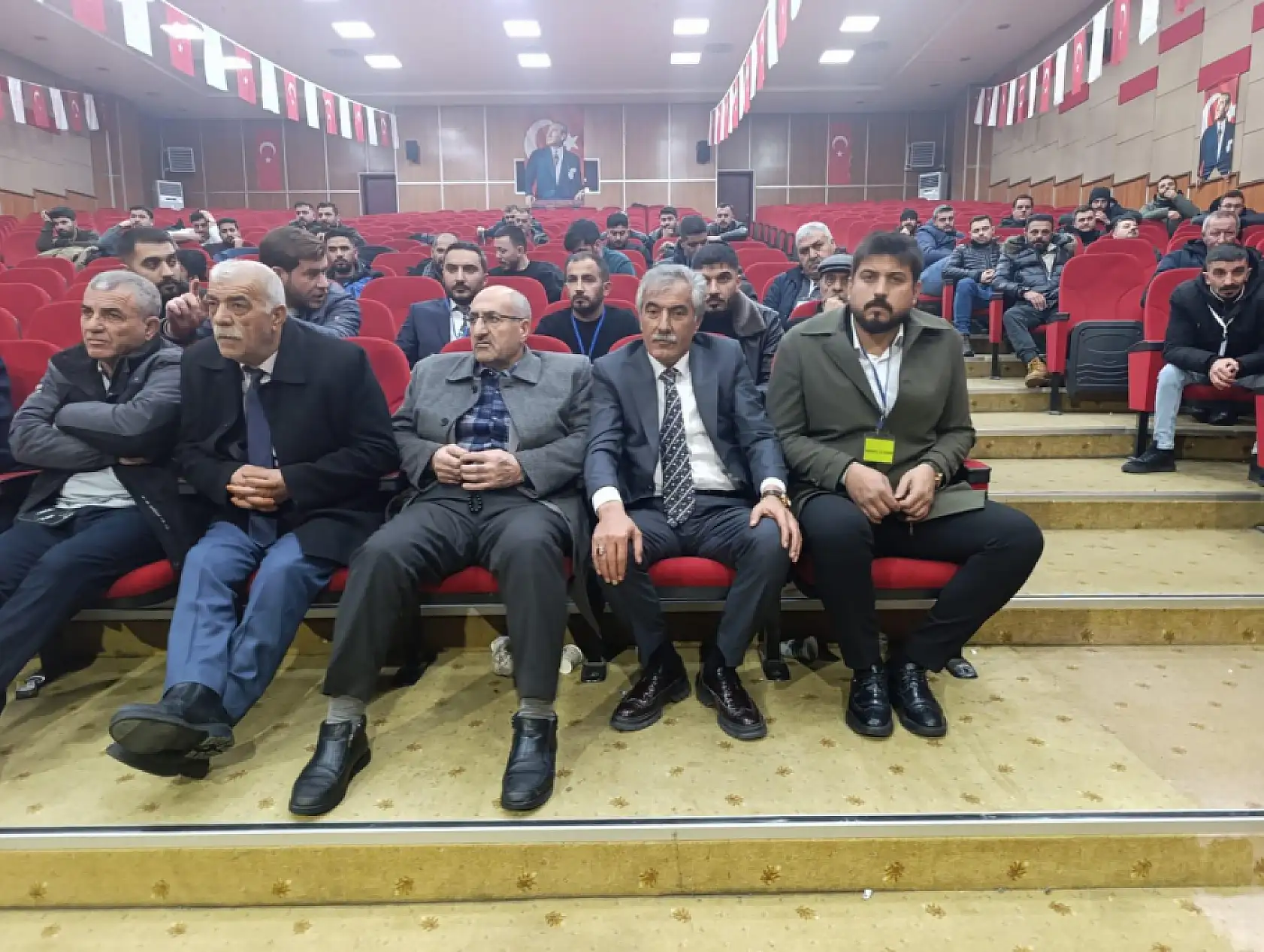 Ağrı Esnaf ve Sanatkârlar Odası seçiminde yeni başkan belli oldu