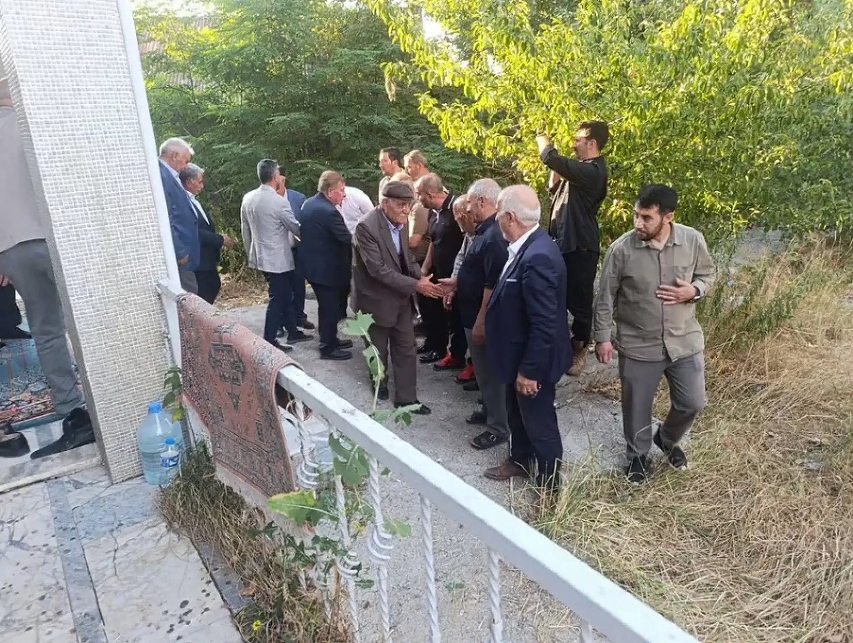 Ağrı'da iki aile arasında başlayan husumet büyümeden barışla sonuçlandı