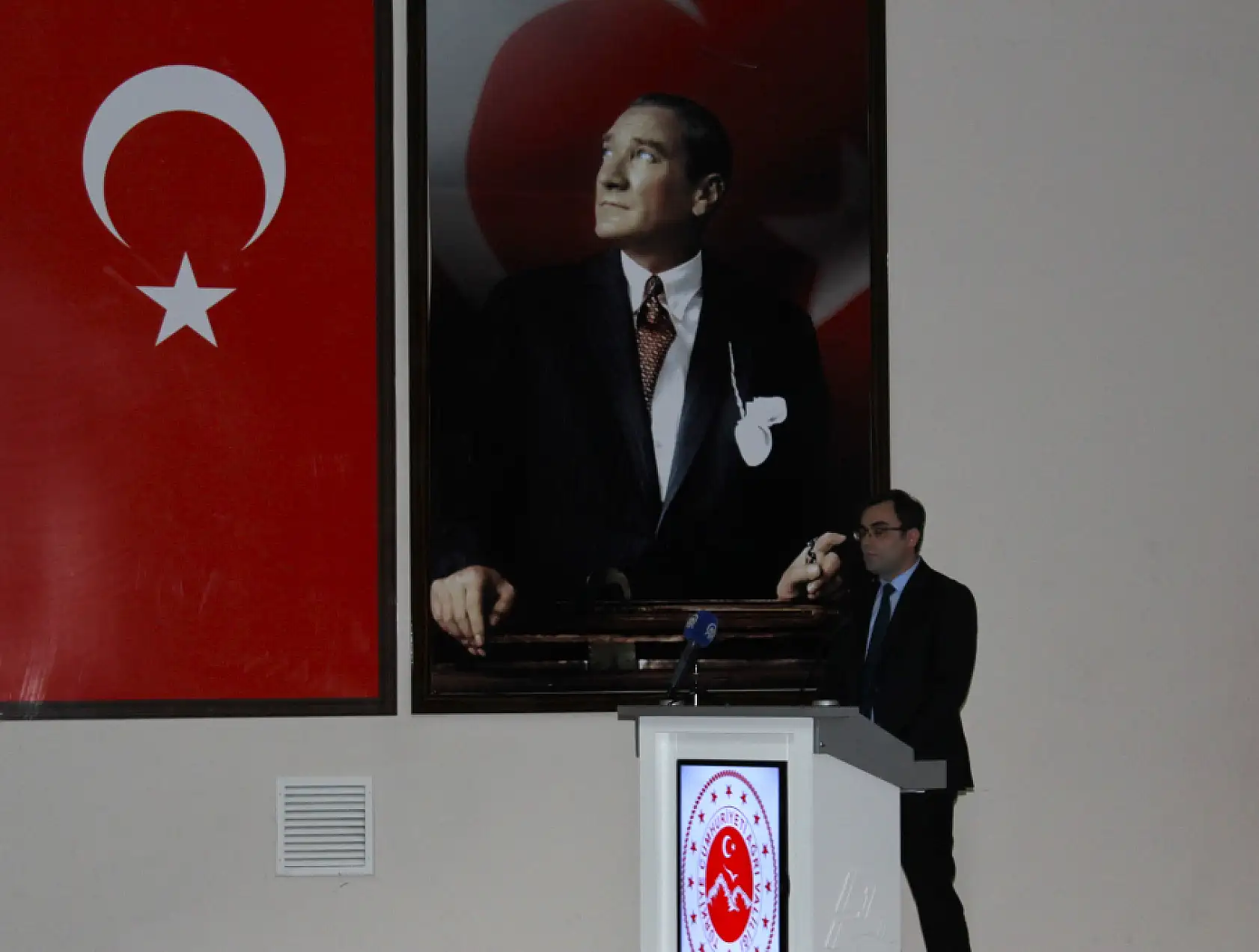 Ağrı'da gençlere kritik uyarı: 'Kolay Para' tuzağına dikkat